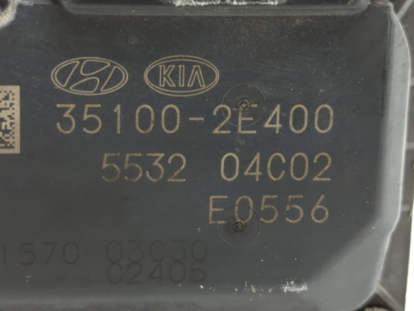 2018-2019 Hyundai Kona Throttle Body P/N:35100-2E400 35100-2E000 Fits Fits 2012 2013 2014 2015 2016 2018 2019 OEM Used Auto 