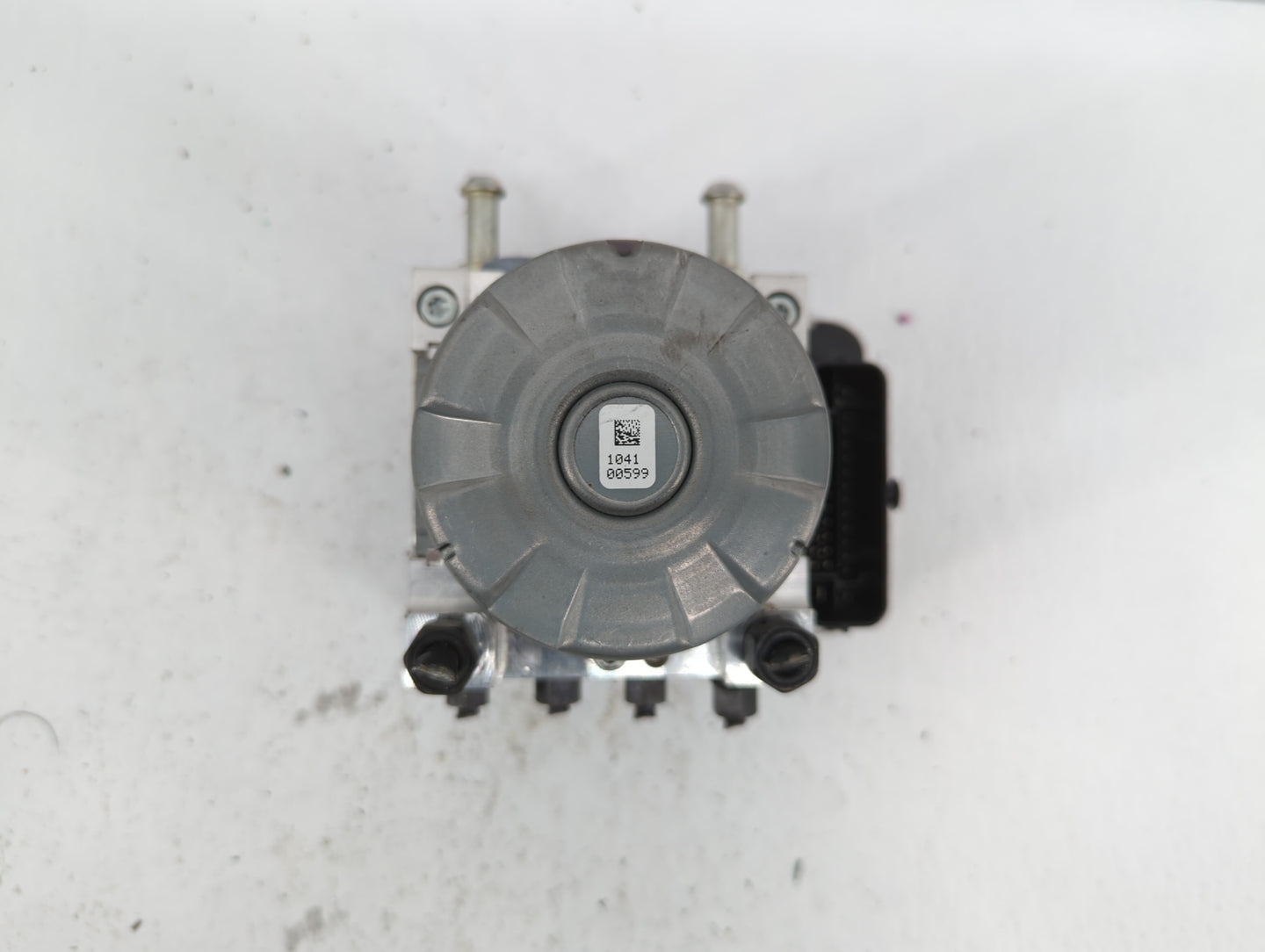 2018-2021 Hyundai Kona ABS Pump Control Module Replacement P/N:58900-J9100 Fits Fits 2018 2019 2020 2021 OEM Used Auto Parts