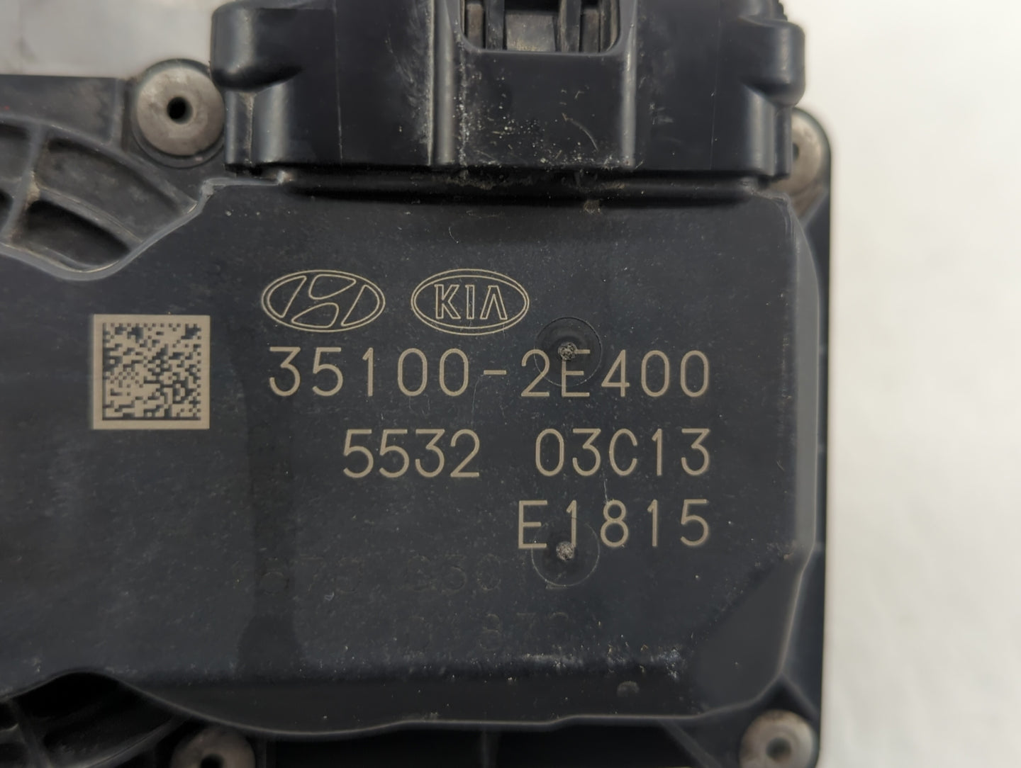 2018-2019 Hyundai Kona Throttle Body P/N:35100-2E400 35100-2E000 Fits Fits 2012 2013 2014 2015 2016 2018 2019 OEM Used Auto 