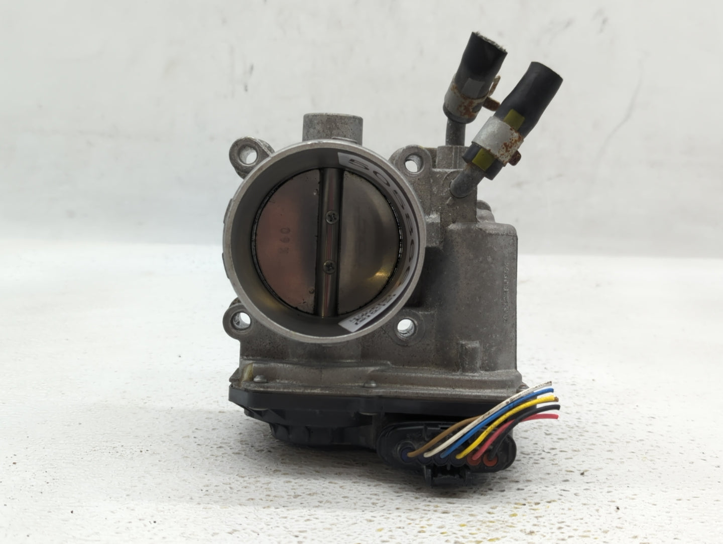 2018-2021 Hyundai Kona Throttle Body P/N:35100-2E400 Fits Fits 2012 2013 2014 2015 2016 2018 2019 2020 2021 OEM Used Auto Pa