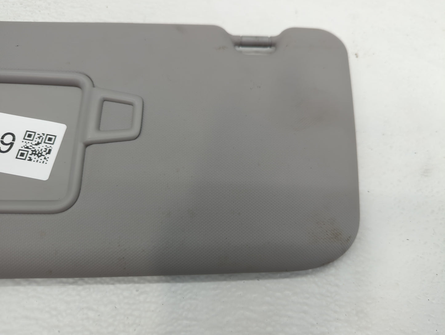2018-2021 Hyundai Kona Sun Visor Shade Replacement Passenger Right Mirror Fits Fits 2018 2019 2020 2021 OEM Used Auto Parts 