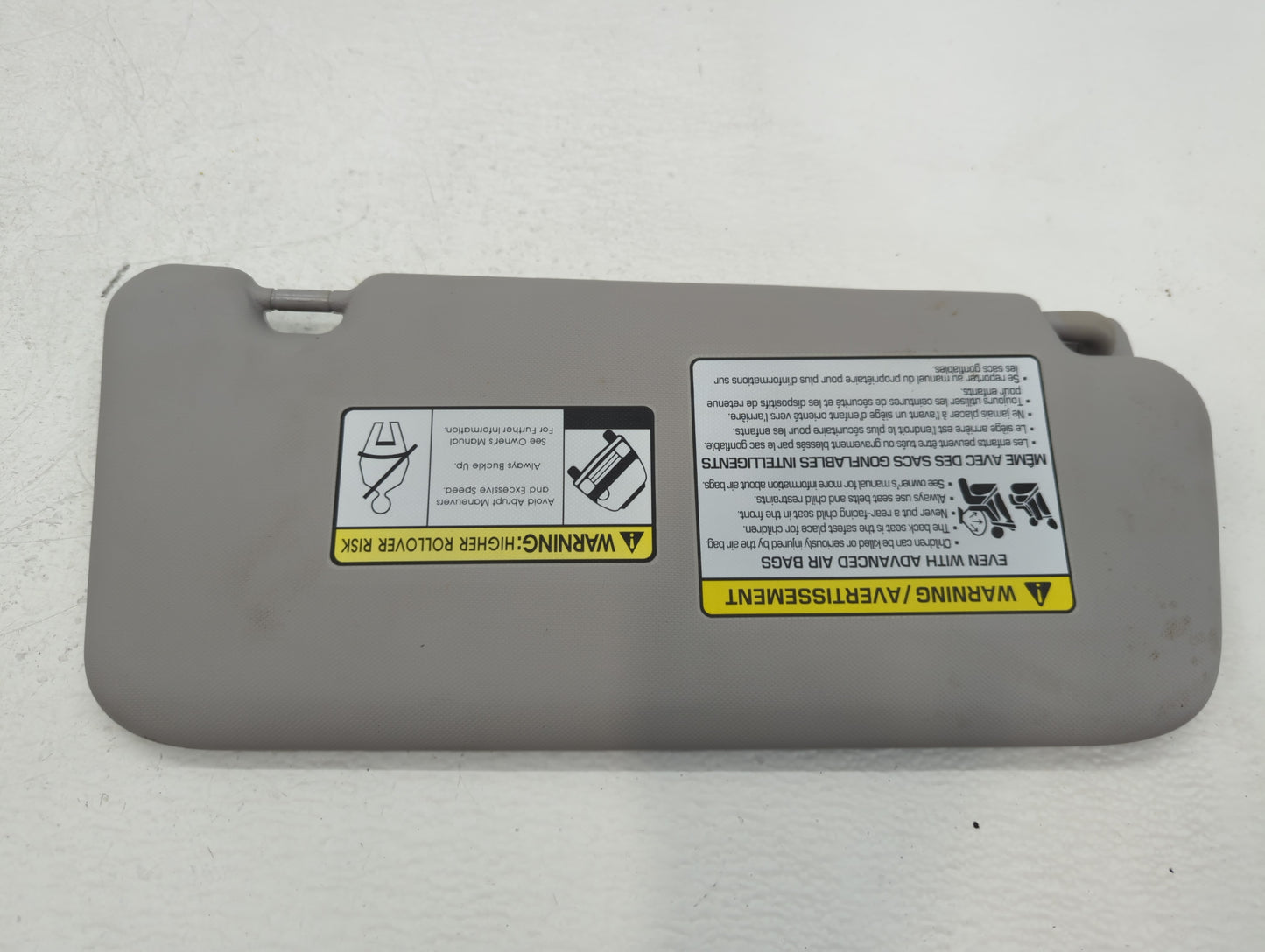 2018-2021 Hyundai Kona Sun Visor Shade Replacement Passenger Right Mirror Fits Fits 2018 2019 2020 2021 OEM Used Auto Parts 