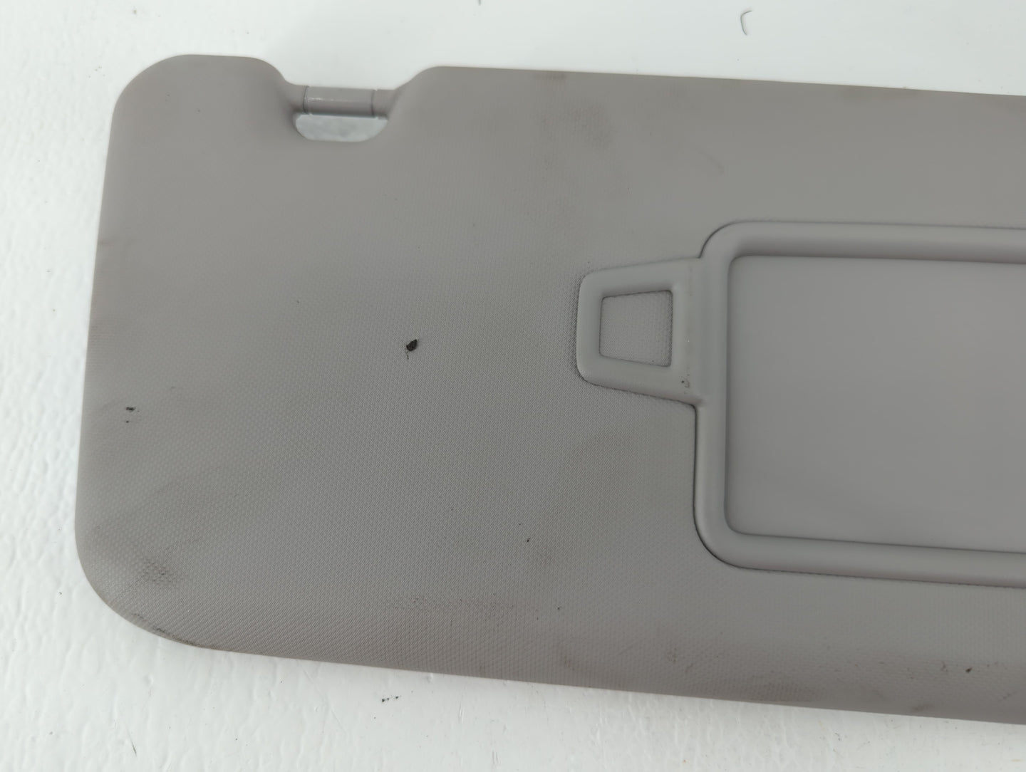 2018-2021 Hyundai Kona Sun Visor Shade Replacement Passenger Right Mirror Fits Fits 2018 2019 2020 2021 OEM Used Auto Parts 