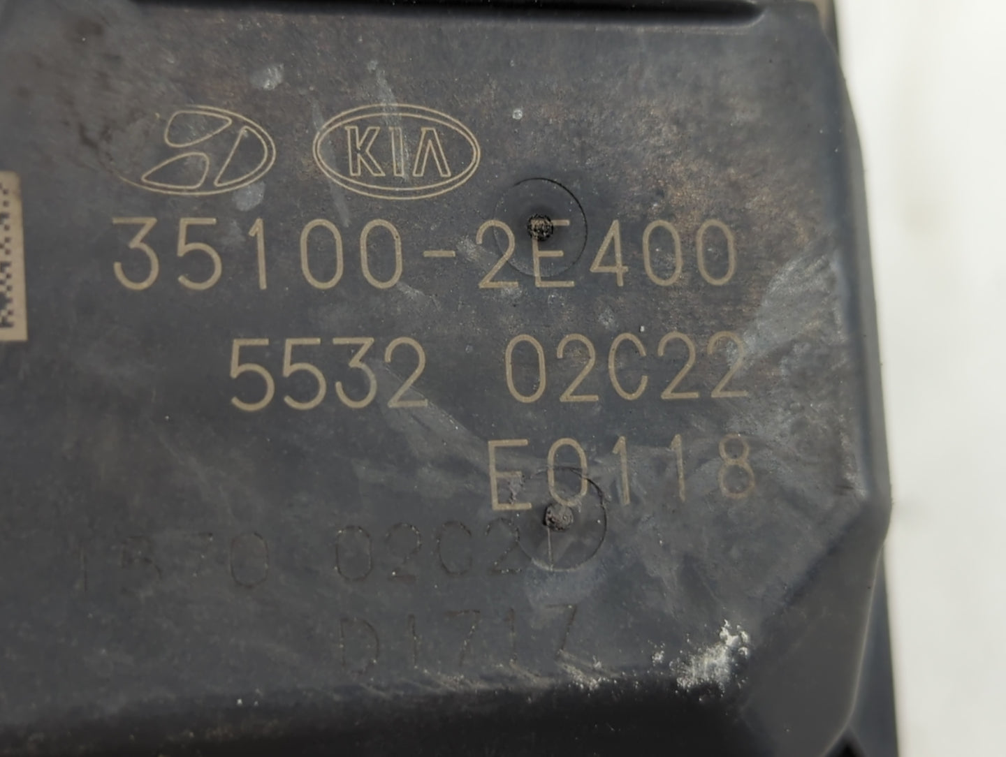 2018-2021 Hyundai Kona Throttle Body P/N:35100-2E400 Fits Fits 2012 2013 2014 2015 2016 2018 2019 2020 2021 OEM Used Auto Pa