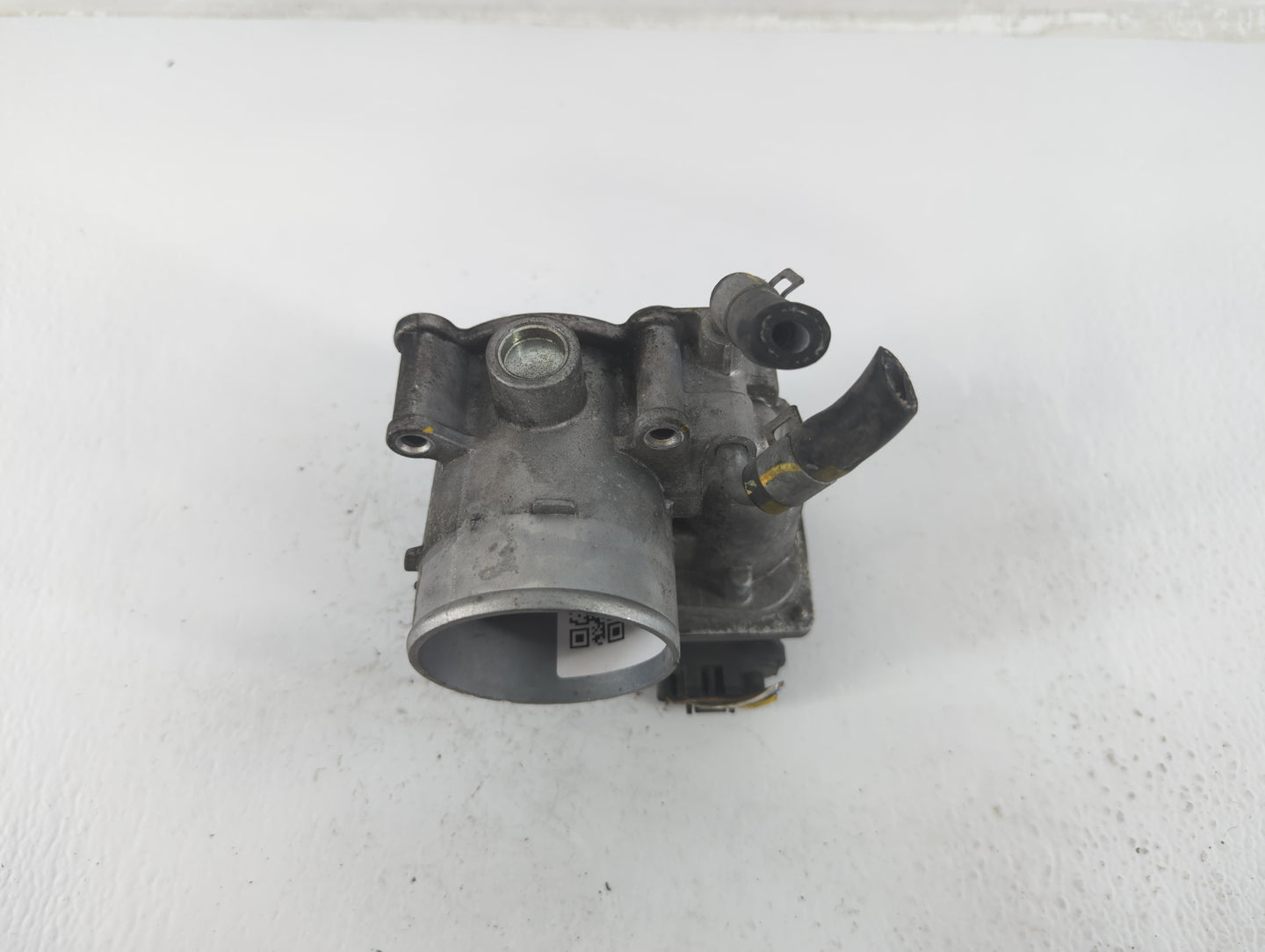 2018-2021 Hyundai Kona Throttle Body P/N:35100-2E400 Fits Fits 2012 2013 2014 2015 2016 2018 2019 2020 2021 OEM Used Auto Pa