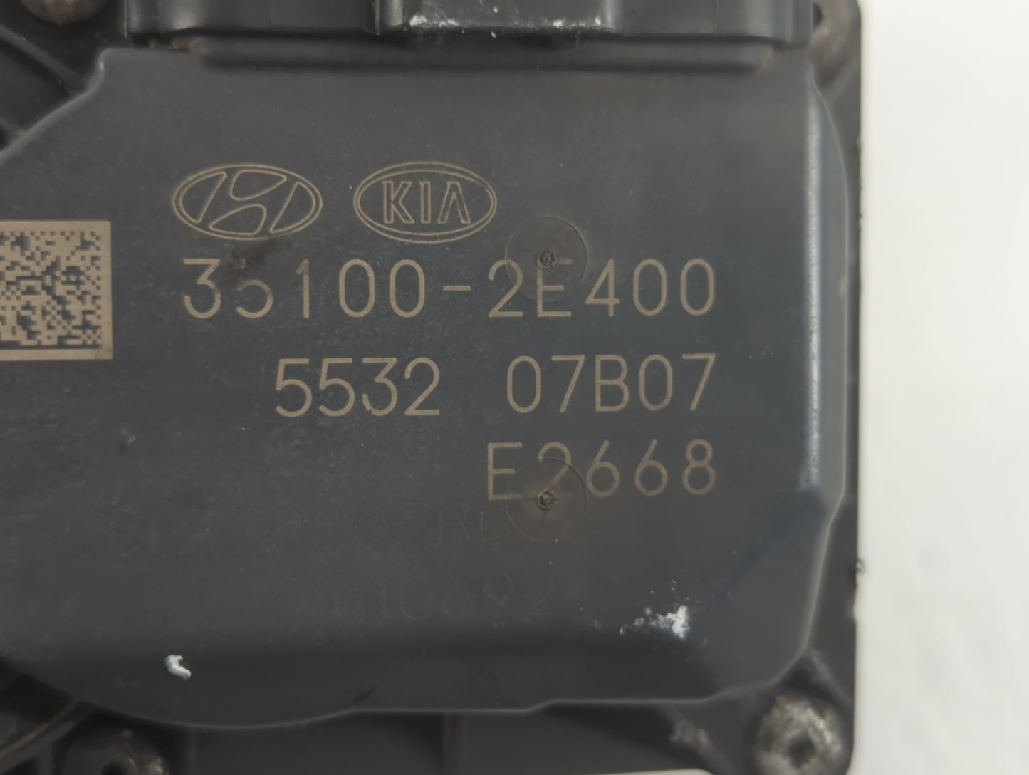 2018-2021 Hyundai Kona Throttle Body P/N:35100-2E400 Fits Fits 2012 2013 2014 2015 2016 2018 2019 2020 2021 OEM Used Auto Pa