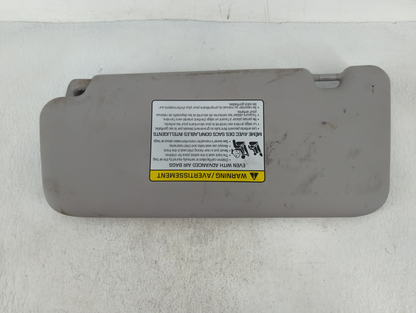 2018-2021 Hyundai Kona Sun Visor Shade Replacement Passenger Right Mirror Fits Fits 2018 2019 2020 2021 OEM Used Auto Parts 