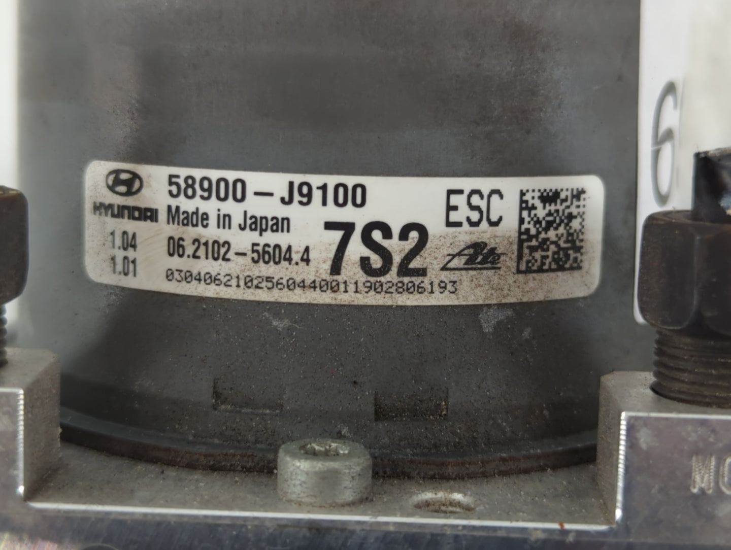 2018-2020 Hyundai Kona ABS Pump Control Module Replacement P/N:58900-J9100 Fits Fits 2018 2019 2020 OEM Used Auto Parts - Oe
