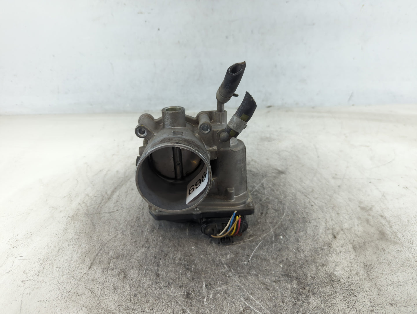 2018-2021 Hyundai Kona Throttle Body P/N:5532 02C23 35100-2E400 Fits Fits 2012 2013 2014 2015 2016 2018 2019 2020 2021 OEM U