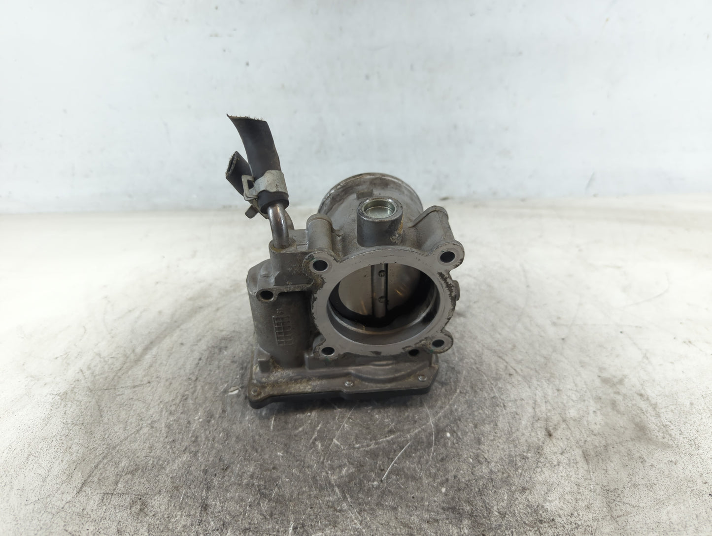 2018-2021 Hyundai Kona Throttle Body P/N:5532 02C23 35100-2E400 Fits Fits 2012 2013 2014 2015 2016 2018 2019 2020 2021 OEM U