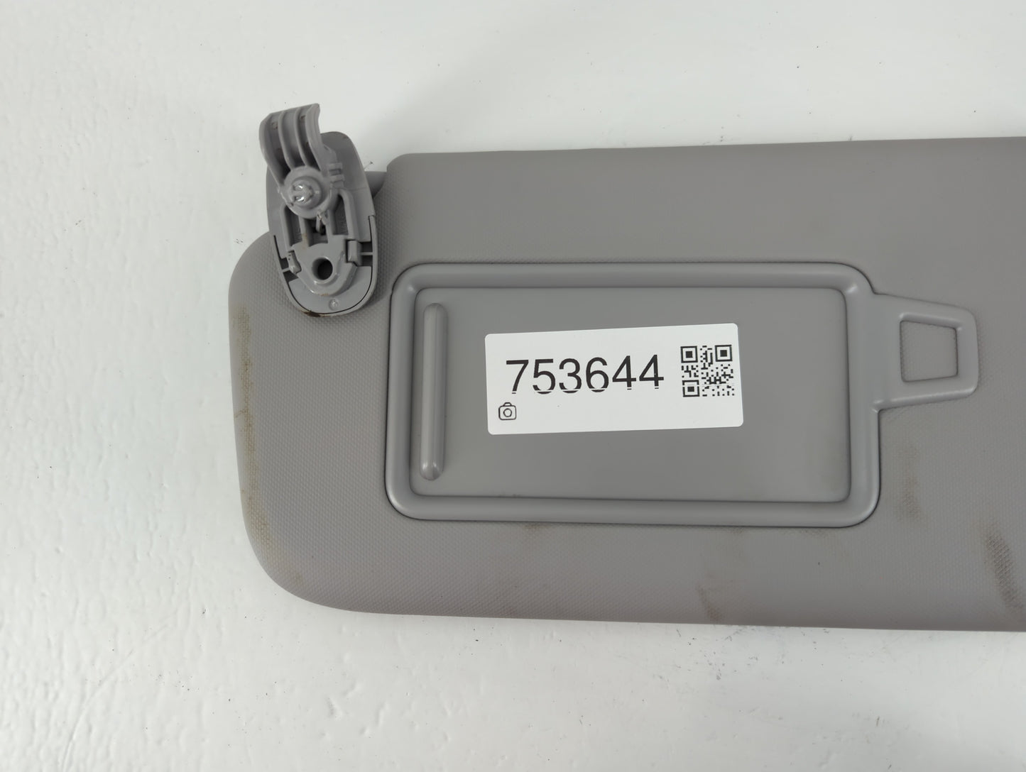 2018-2021 Hyundai Kona Sun Visor Shade Replacement Driver Left Mirror Fits Fits 2018 2019 2020 2021 OEM Used Auto Parts - Oe