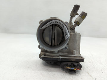 2018-2021 Hyundai Kona Throttle Body P/N:35100-2E400 Fits Fits 2012 2013 2014 2015 2016 2018 2019 2020 2021 OEM Used Auto Pa