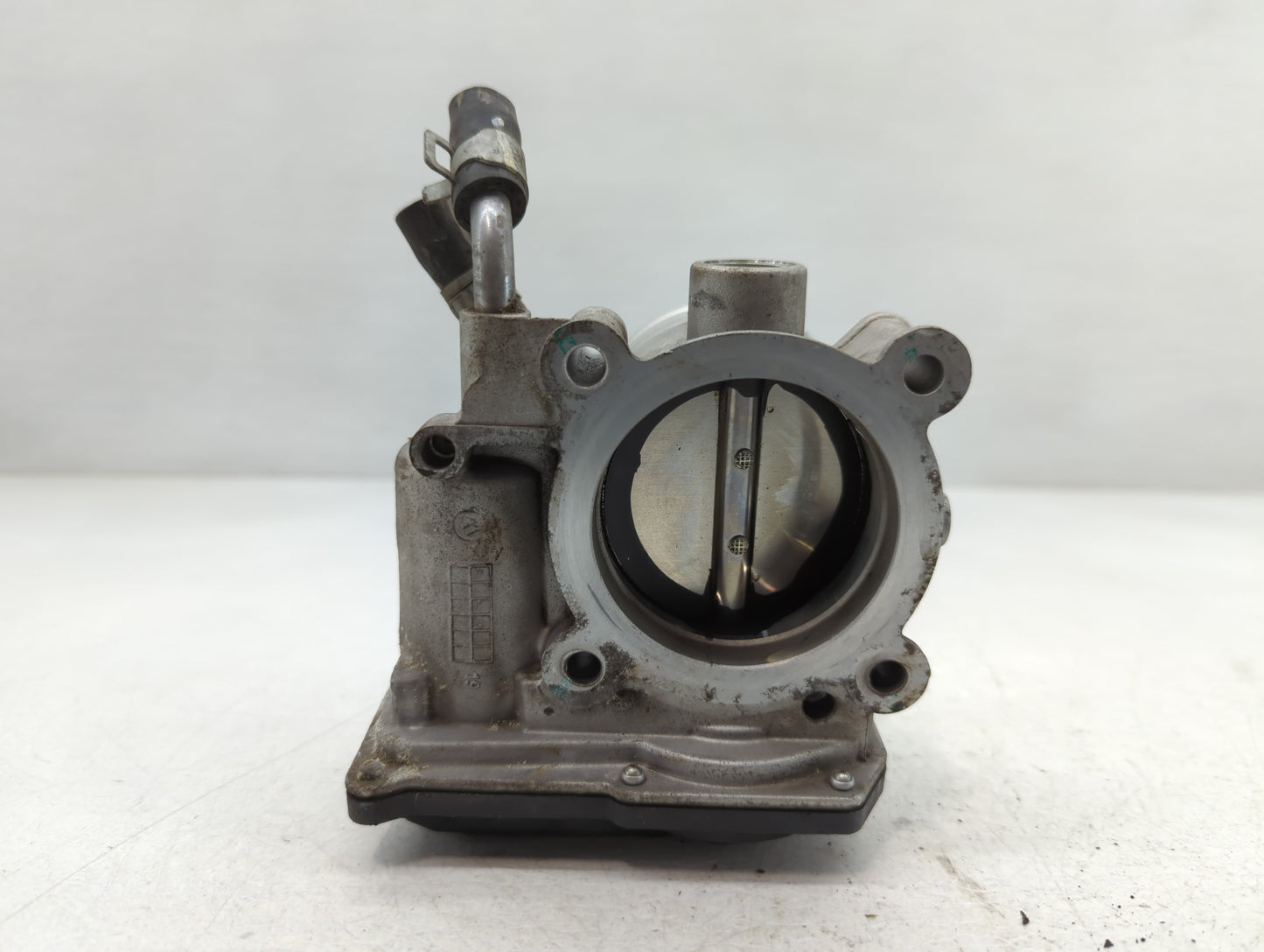 2018-2021 Hyundai Kona Throttle Body P/N:35100-2E400 Fits Fits 2012 2013 2014 2015 2016 2018 2019 2020 2021 OEM Used Auto Pa