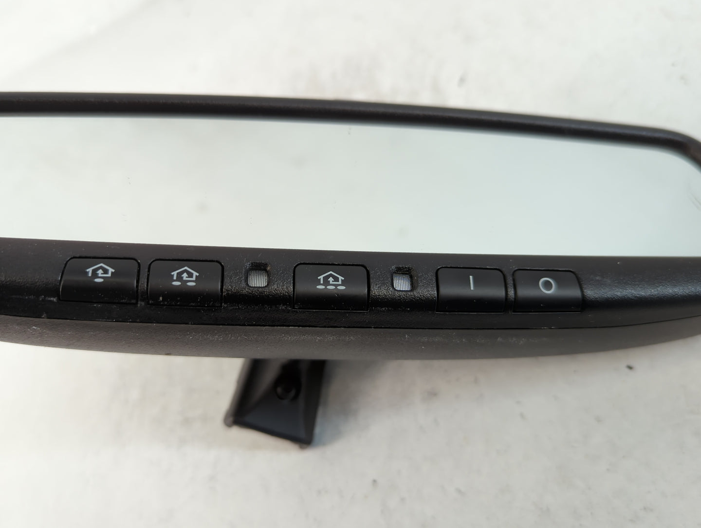 2018-2022 Hyundai Kona Interior Rear View Mirror Replacement OEM P/N:E11026006 Fits Fits 2018 2019 2020 2021 2022 OEM Used A