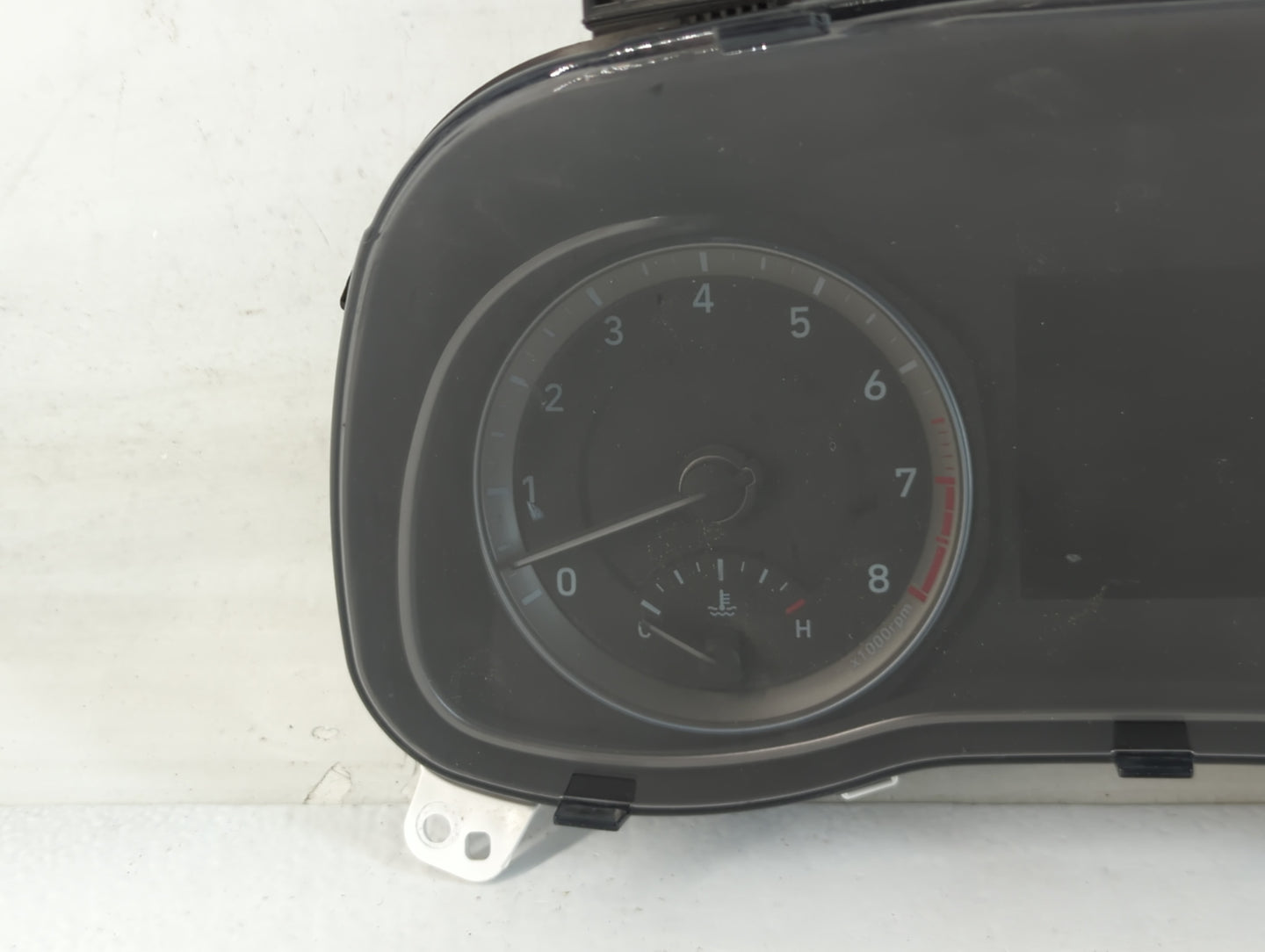 2019-2021 Hyundai Kona Instrument Cluster Speedometer Gauges P/N:94011J9360 Fits Fits 2019 2020 2021 OEM Used Auto Parts - O
