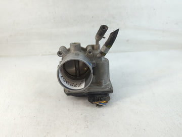 2018-2021 Hyundai Kona Throttle Body P/N:35100-2E400 Fits Fits 2012 2013 2014 2015 2016 2018 2019 2020 2021 OEM Used Auto Pa
