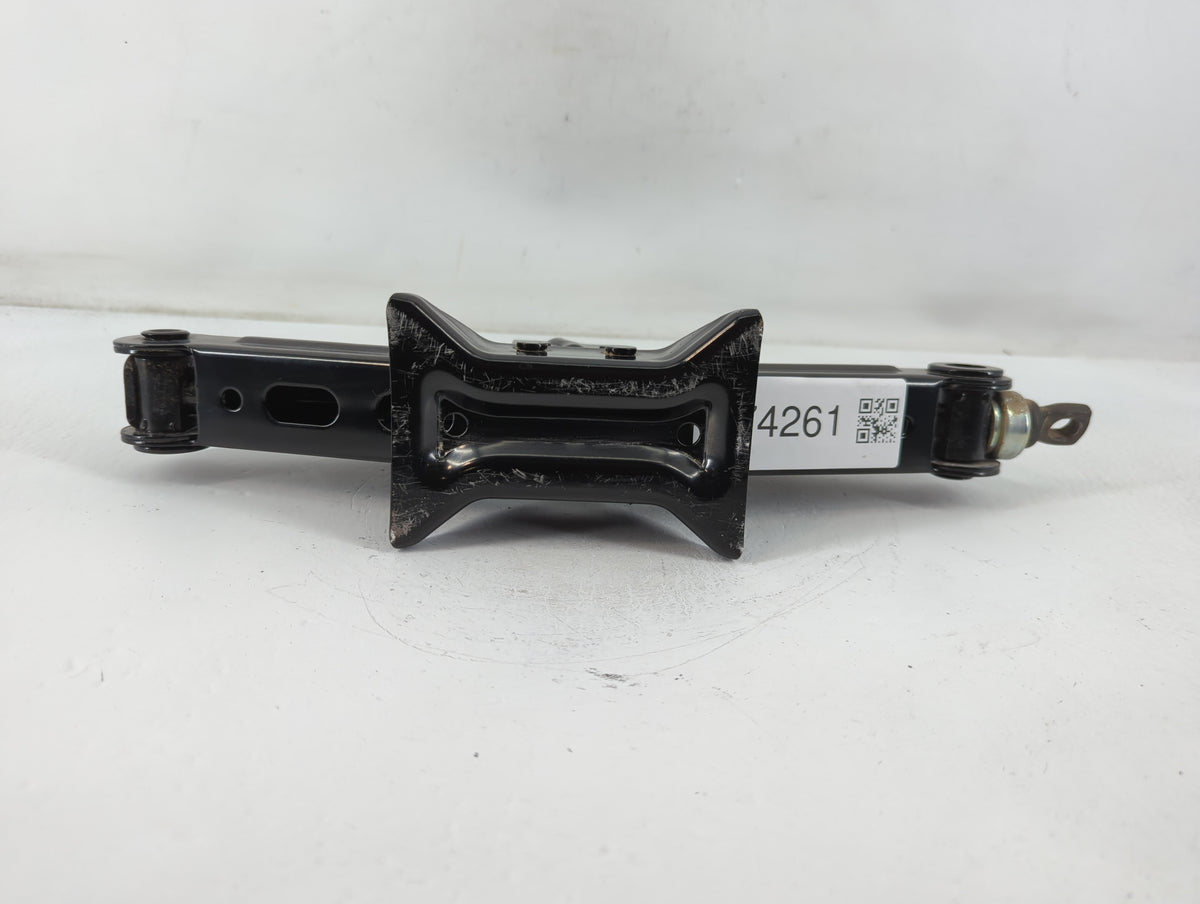 2019 Hyundai Kona Spare Scissor Car Jack - Oemusedautoparts1.com