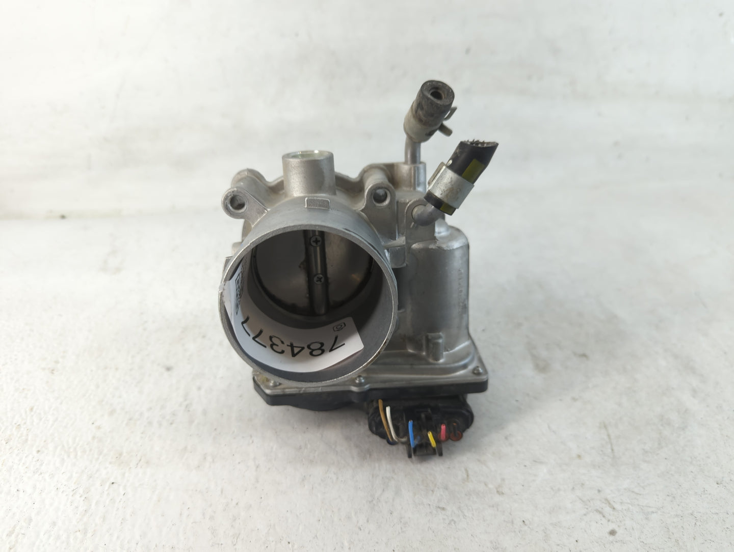 2018-2021 Hyundai Kona Throttle Body P/N:35100-2E400 Fits Fits 2012 2013 2014 2015 2016 2018 2019 2020 2021 OEM Used Auto Pa
