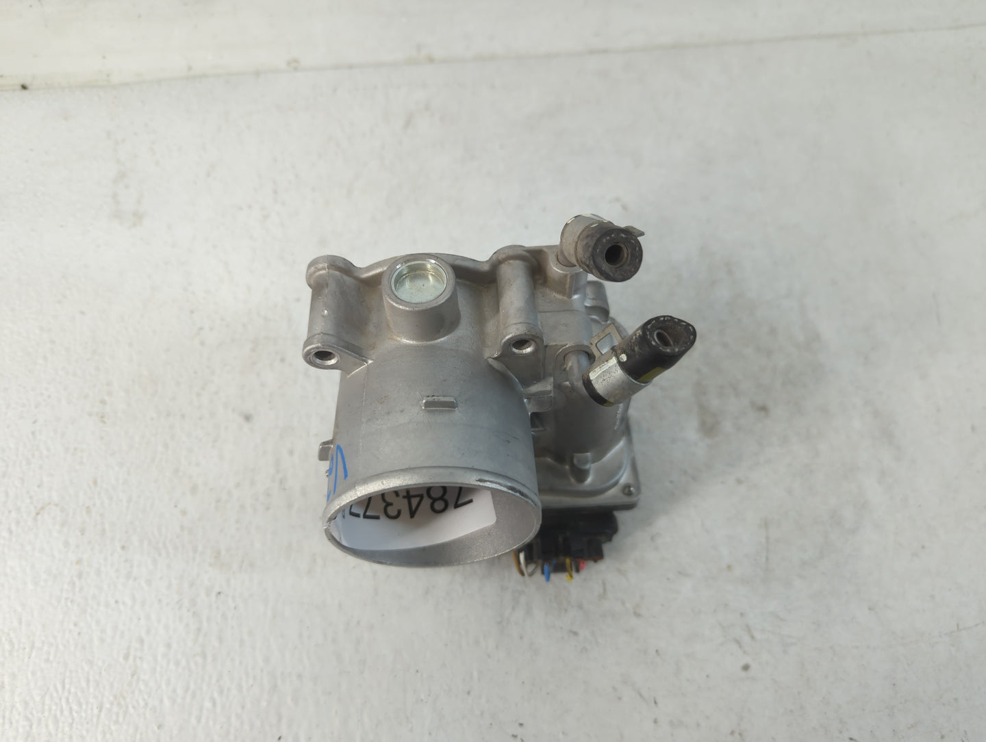 2018-2021 Hyundai Kona Throttle Body P/N:35100-2E400 Fits Fits 2012 2013 2014 2015 2016 2018 2019 2020 2021 OEM Used Auto Pa