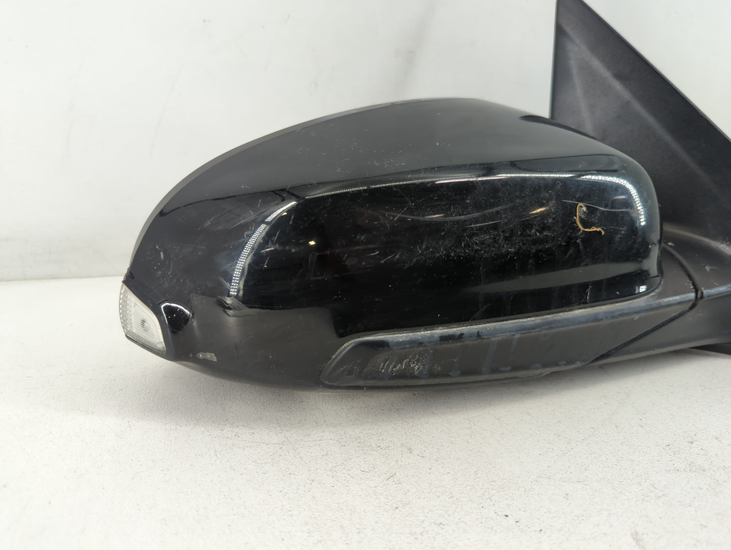 2018-2021 Hyundai Kona Passenger Side View Mirror - Right Door Mirror OEM Used - Oemusedautoparts1.com