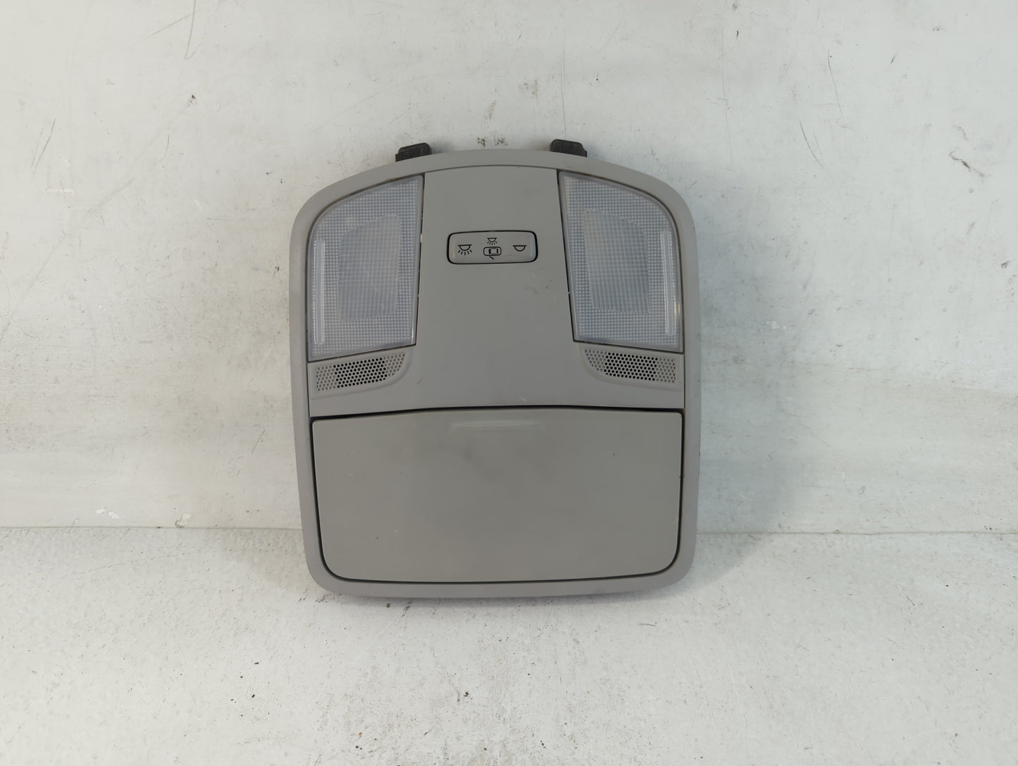 2018-2022 Hyundai Kona Overhead Roof Console 788264 - Oemusedautoparts1.com