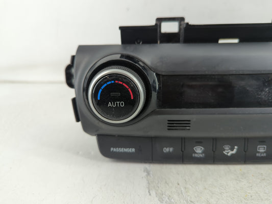 2018-2021 Hyundai Kona Climate Control Module Temperature AC/Heater Replacement P/N:C20036-7890 97250-J9070 Fits OEM Used Auto Parts