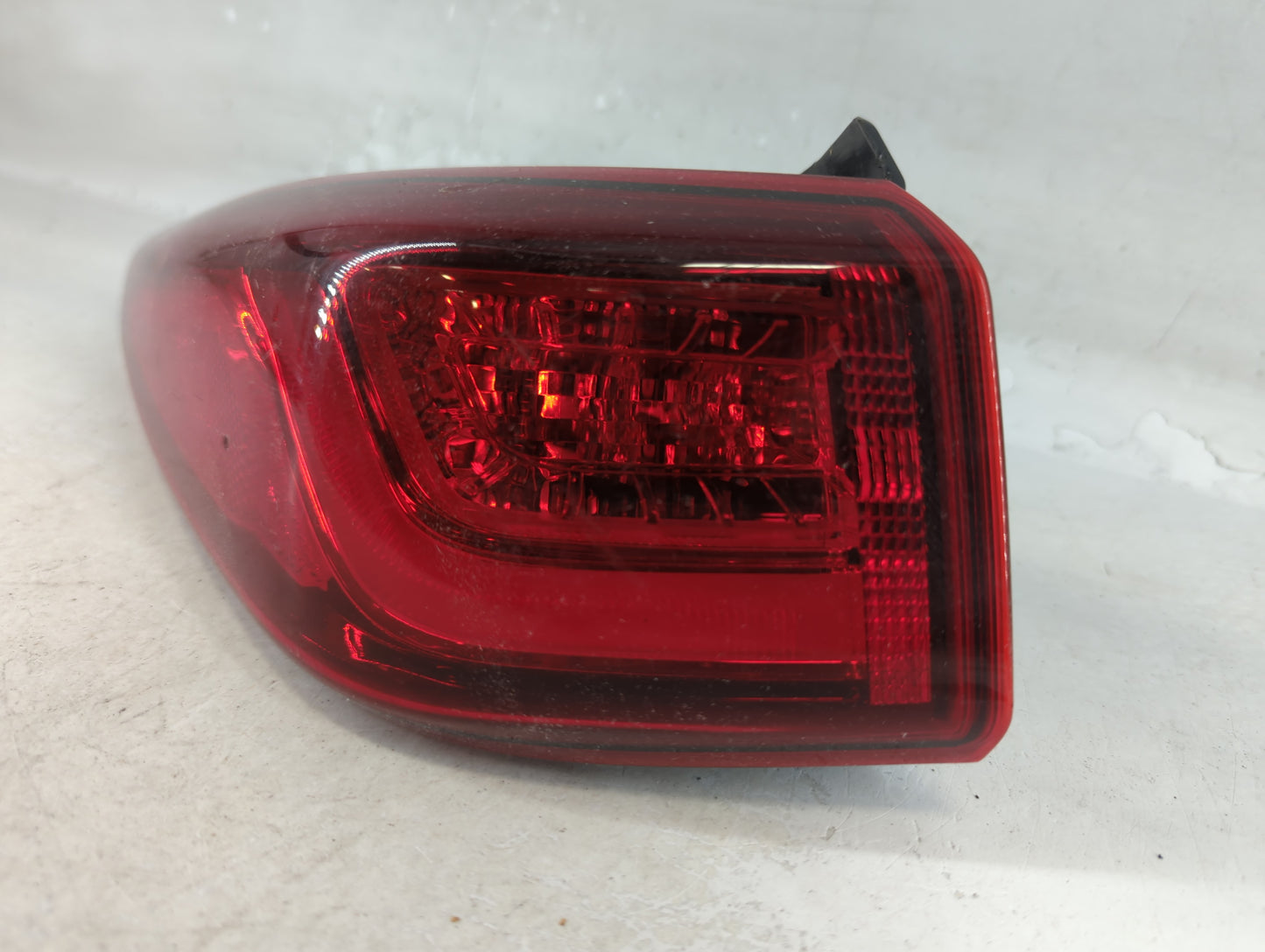 2019 Hyundai Kona Tail Light Assembly Driver Left OEM P/N:92401-J91 92401-J911, 92401-J90, 92401-J901 Fits OEM Used Auto Par