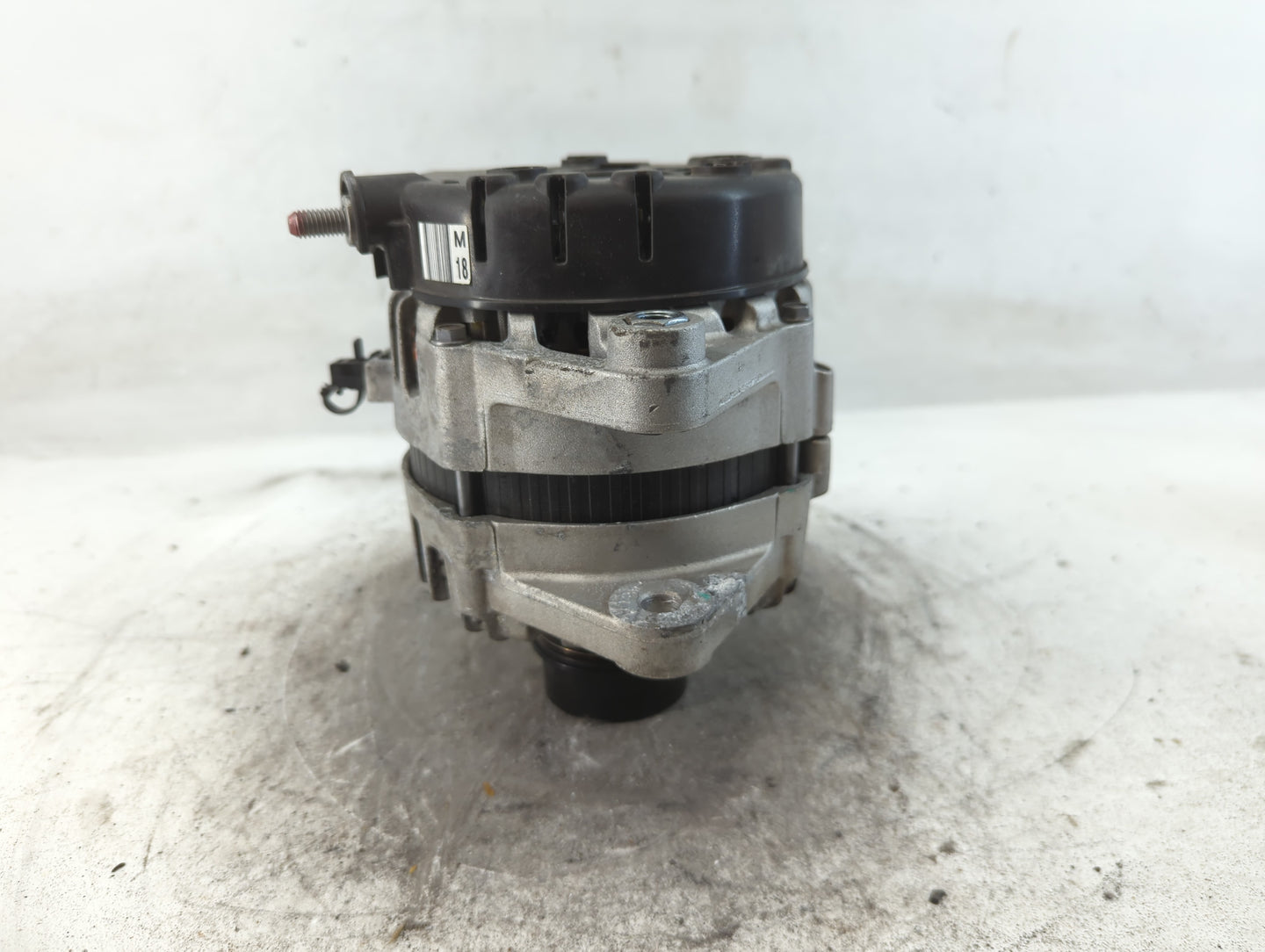 2018-2021 Hyundai Kona Alternator Replacement Generator Charging Assembly Engine OEM P/N:37300-2B960 2622503 Fits OEM Used A