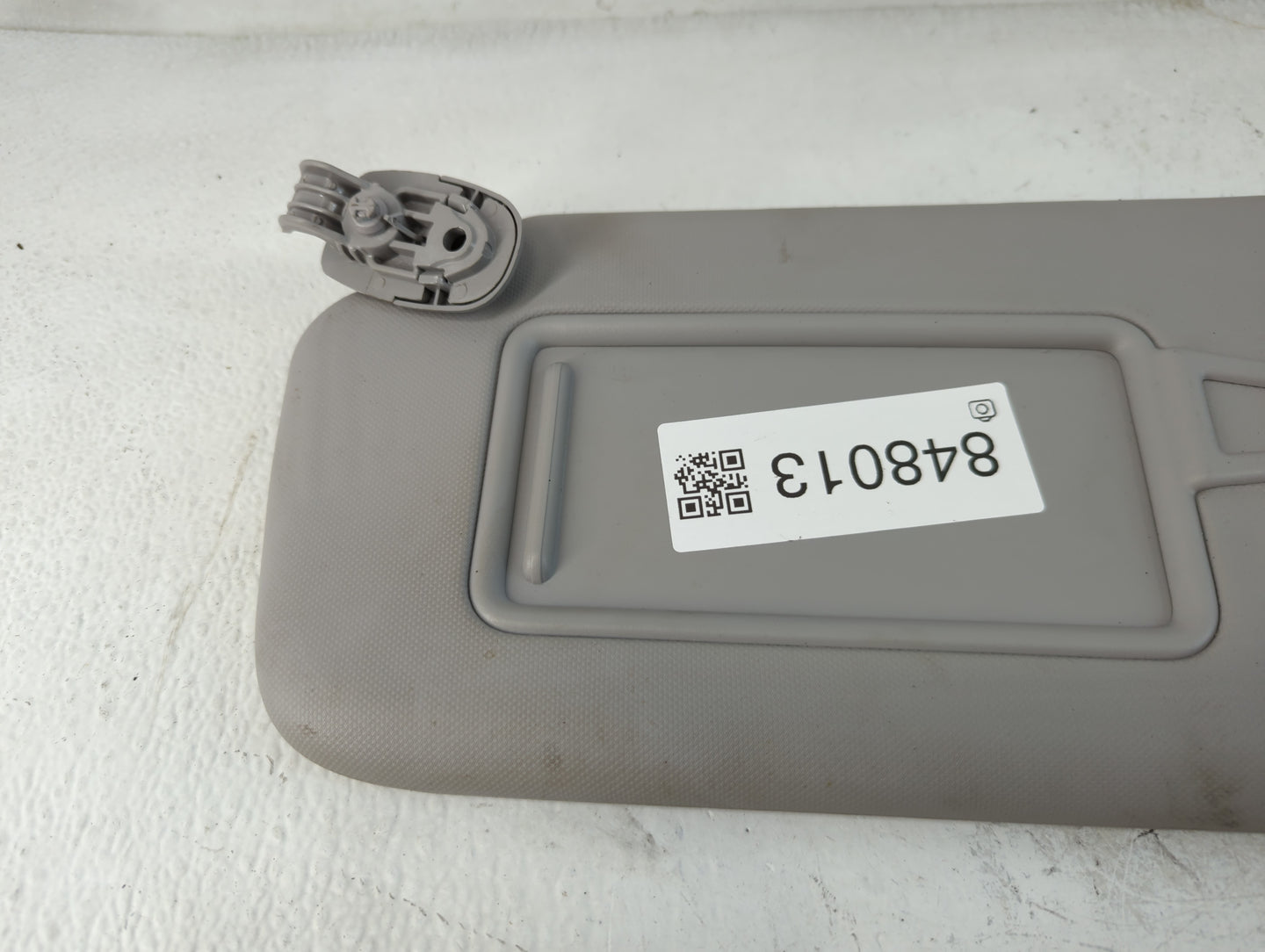 2018-2021 Hyundai Kona Sun Visor Shade Replacement Driver Left Mirror Fits Fits 2018 2019 2020 2021 OEM Used Auto Parts - Oe