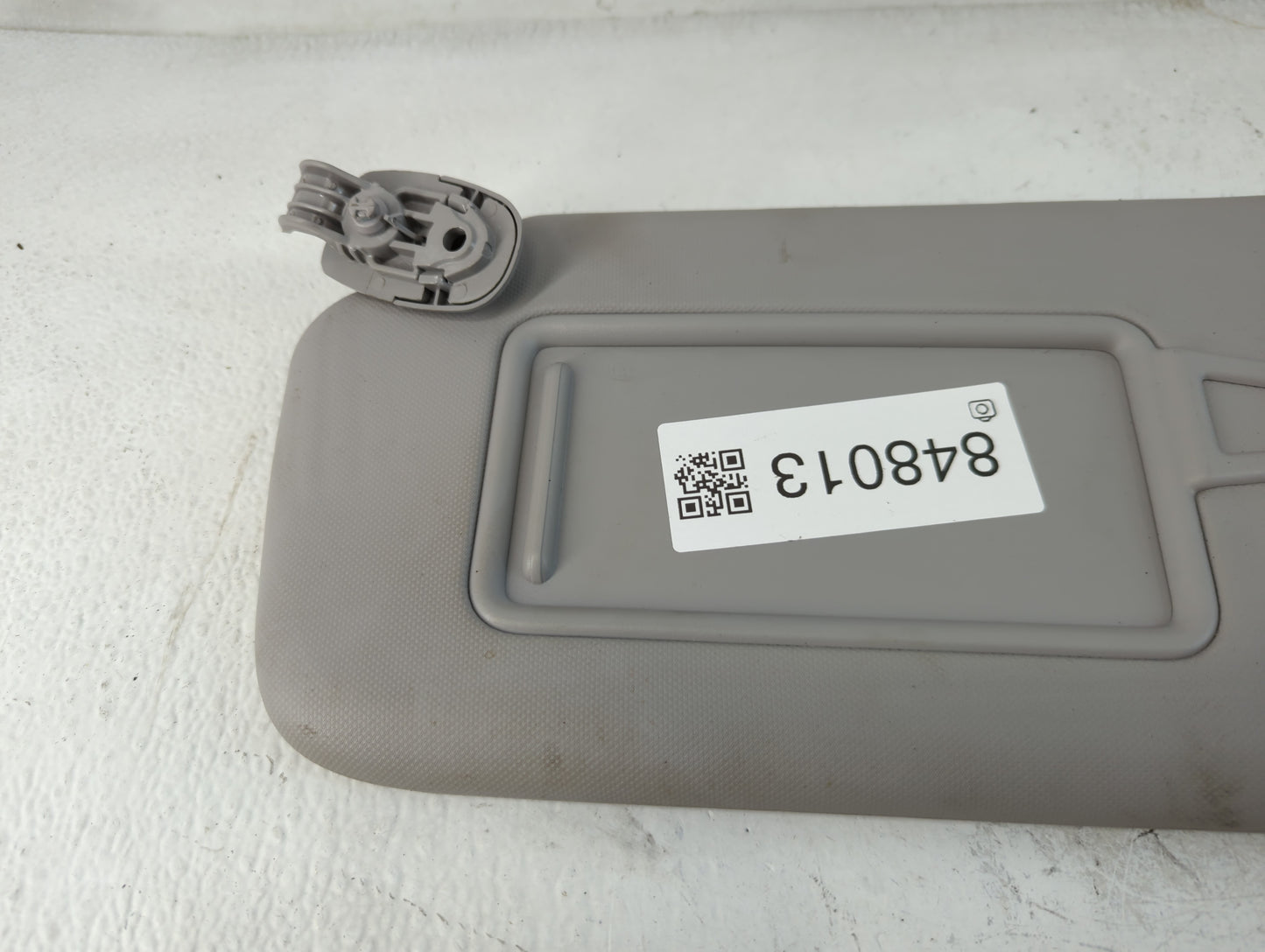 2018-2021 Hyundai Kona Sun Visor Shade Replacement Driver Left Mirror Fits Fits 2018 2019 2020 2021 OEM Used Auto Parts - Oe