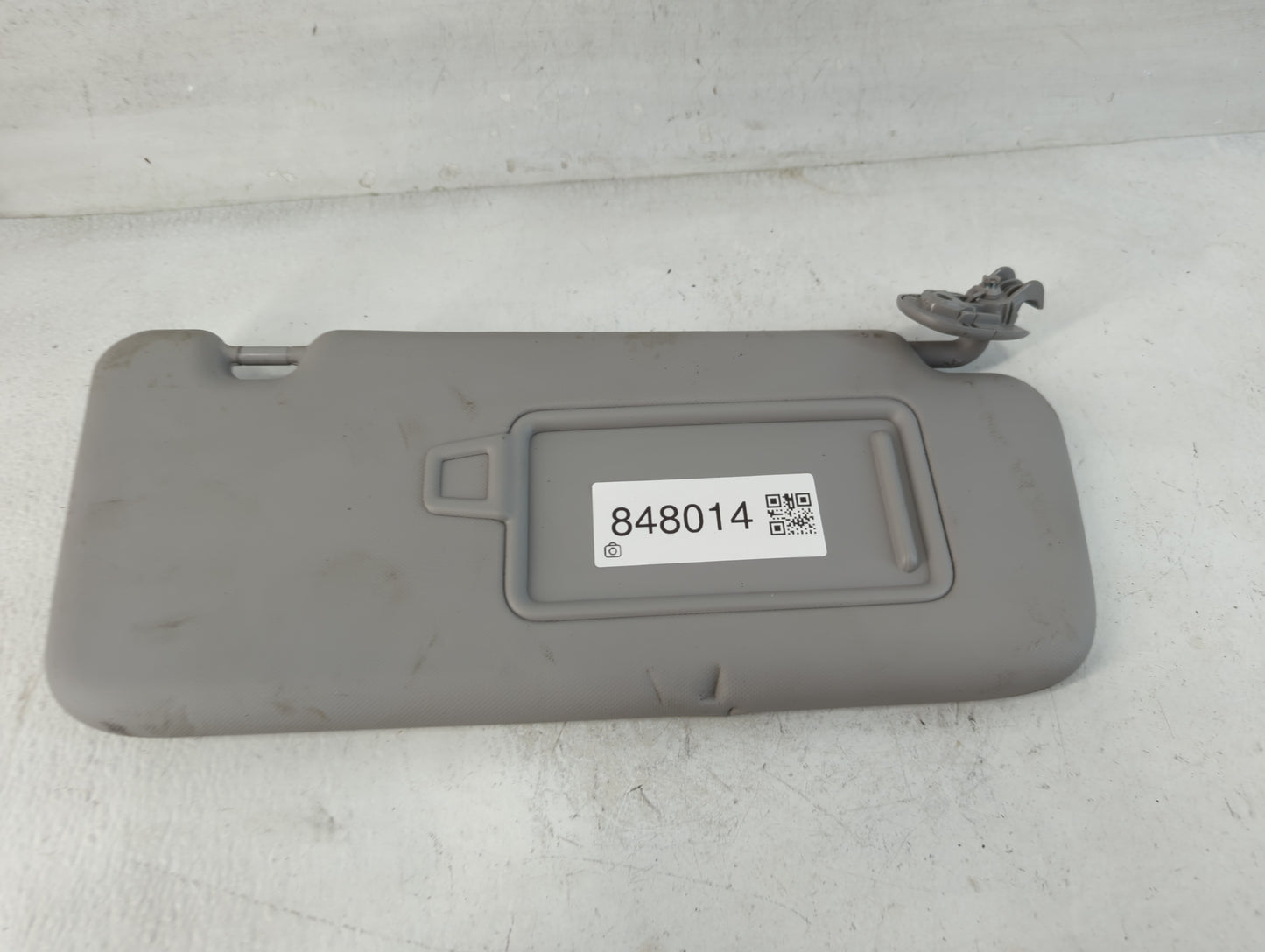 2018-2021 Hyundai Kona Sun Visor Shade Replacement Passenger Right Mirror Fits Fits 2018 2019 2020 2021 OEM Used Auto Parts 