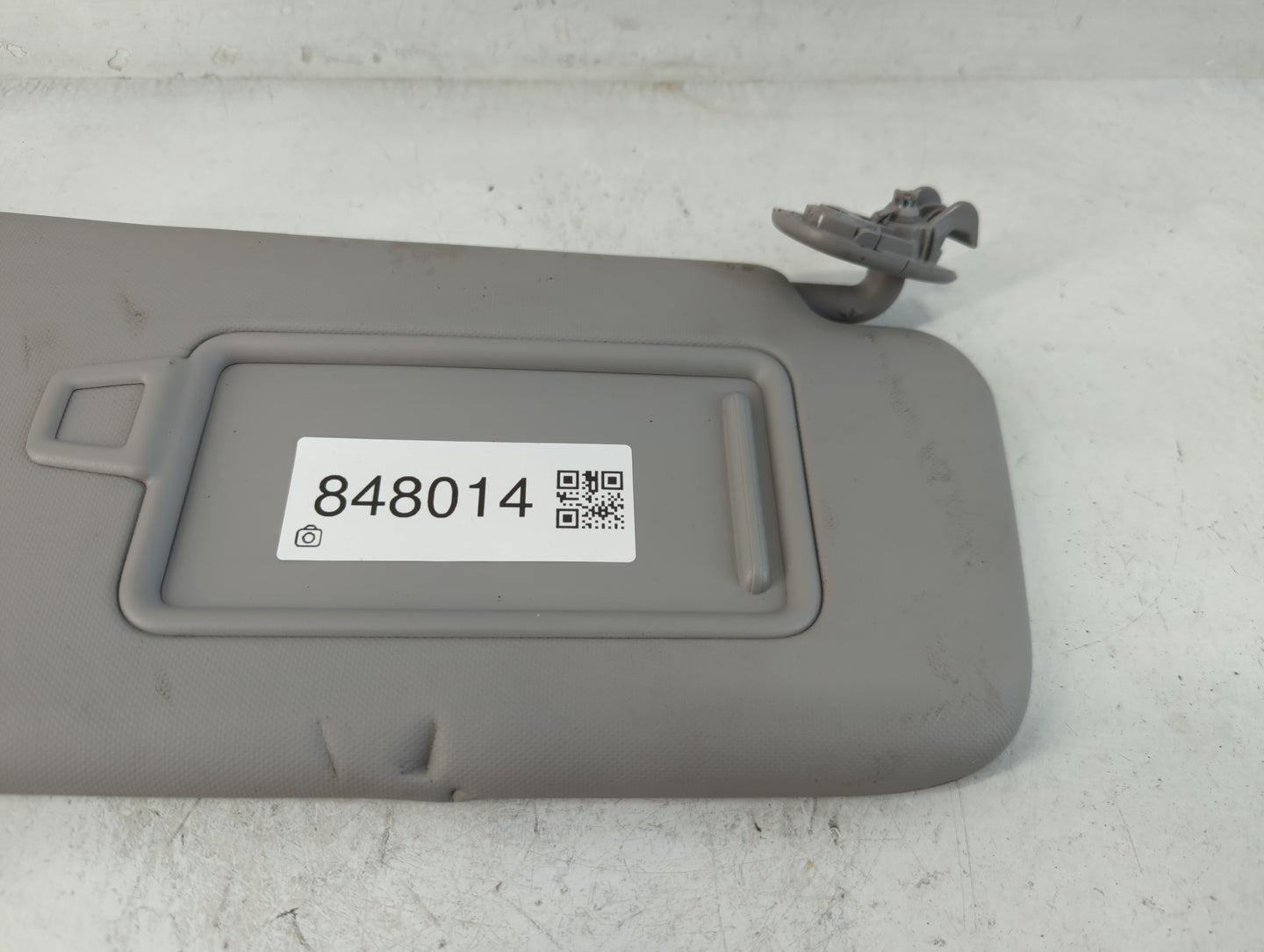 2018-2021 Hyundai Kona Sun Visor Shade Replacement Passenger Right Mirror Fits Fits 2018 2019 2020 2021 OEM Used Auto Parts 