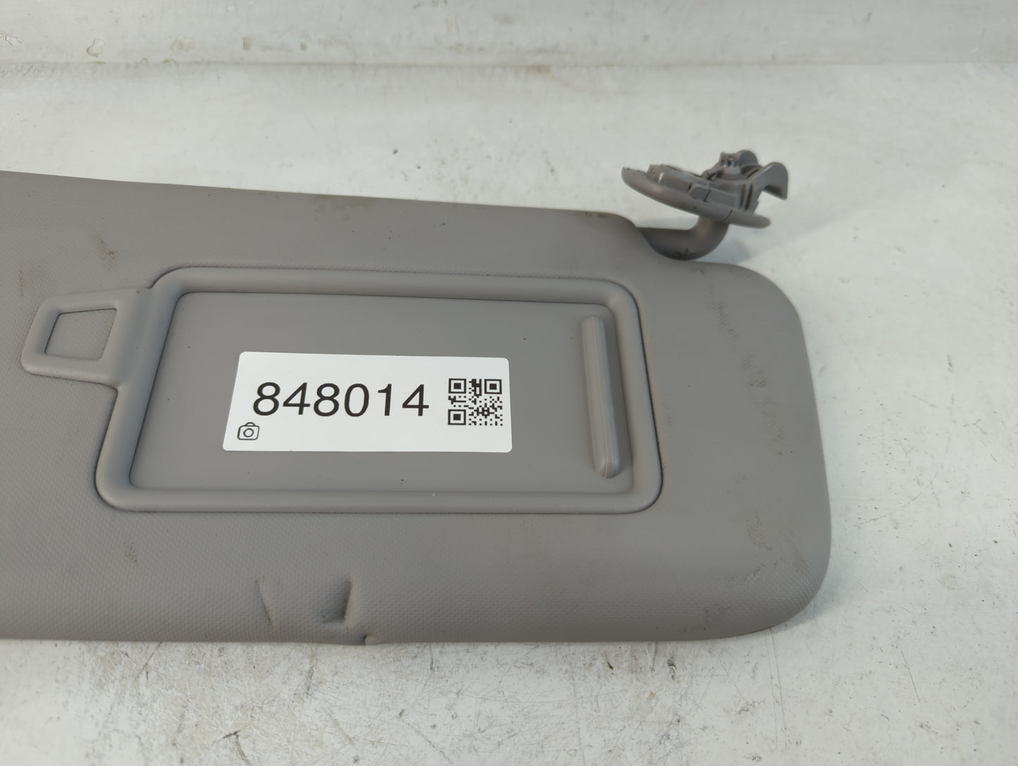 2018-2021 Hyundai Kona Sun Visor Shade Replacement Passenger Right Mirror Fits Fits 2018 2019 2020 2021 OEM Used Auto Parts 