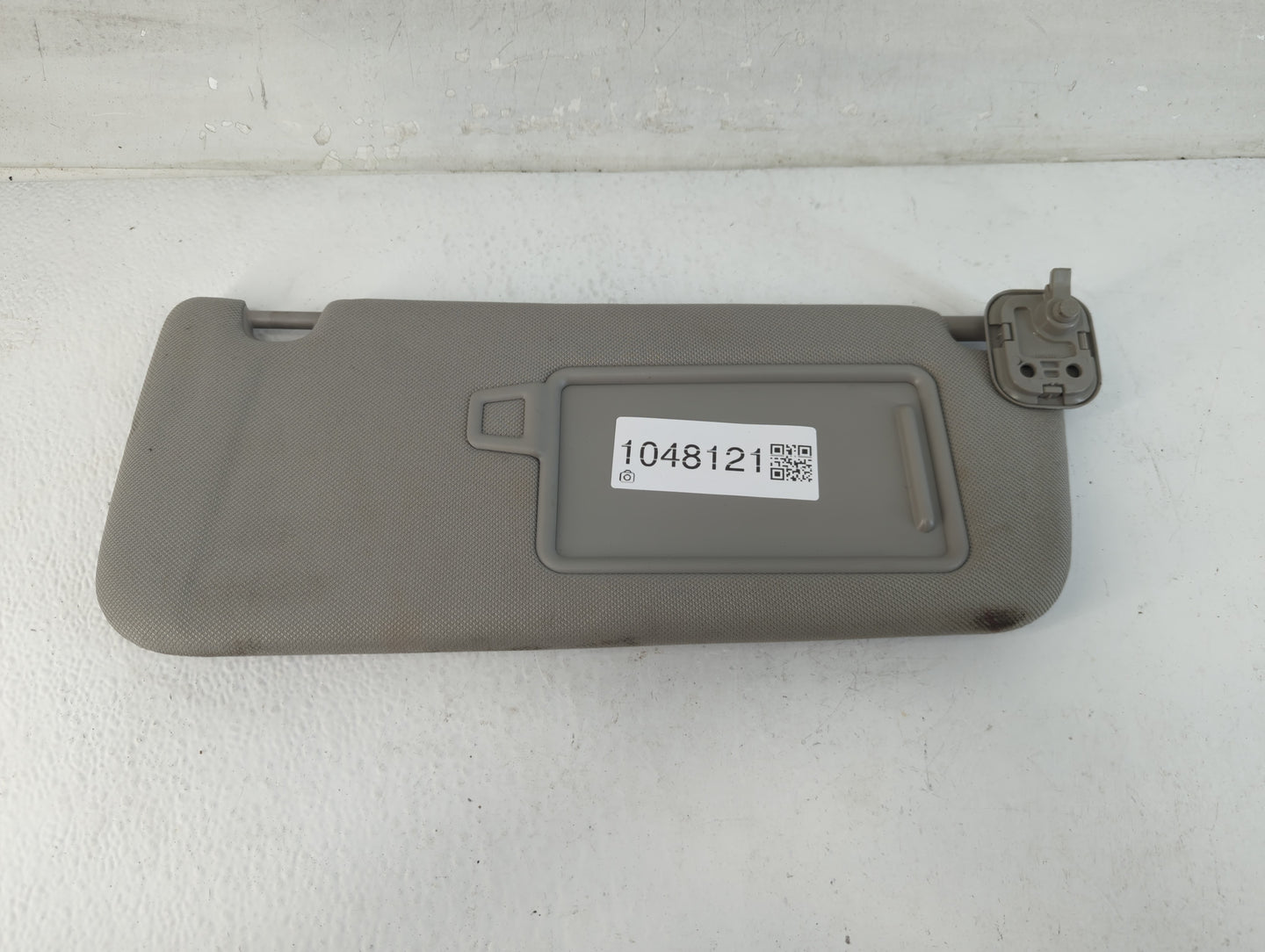 2019-2021 Hyundai Santa Fe Sun Visor Shade Replacement Driver Left Mirror Fits Fits 2019 2020 2021 OEM Used Auto Parts - Oem
