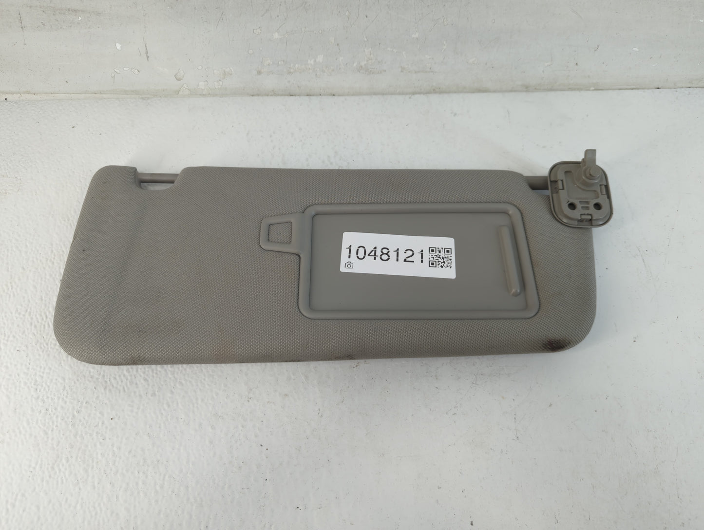 2019-2021 Hyundai Santa Fe Sun Visor Shade Replacement Driver Left Mirror Fits Fits 2019 2020 2021 OEM Used Auto Parts - Oem