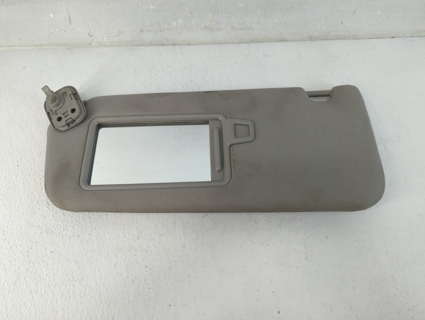 2019-2021 Hyundai Santa Fe Sun Visor Shade Replacement Passenger Right Mirror Fits Fits 2019 2020 2021 OEM Used Auto Parts -