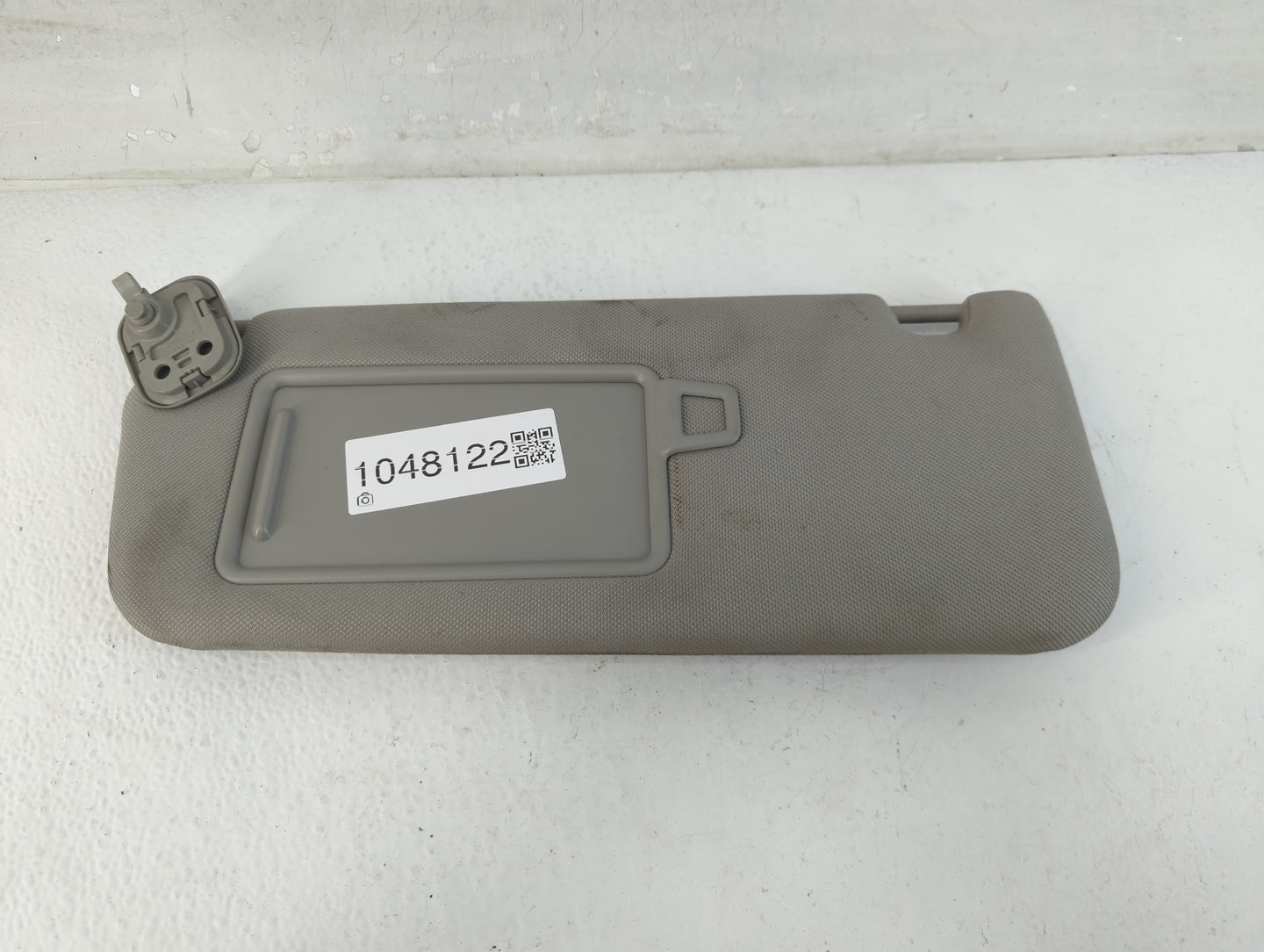 2019-2021 Hyundai Santa Fe Sun Visor Shade Replacement Passenger Right Mirror Fits Fits 2019 2020 2021 OEM Used Auto Parts -