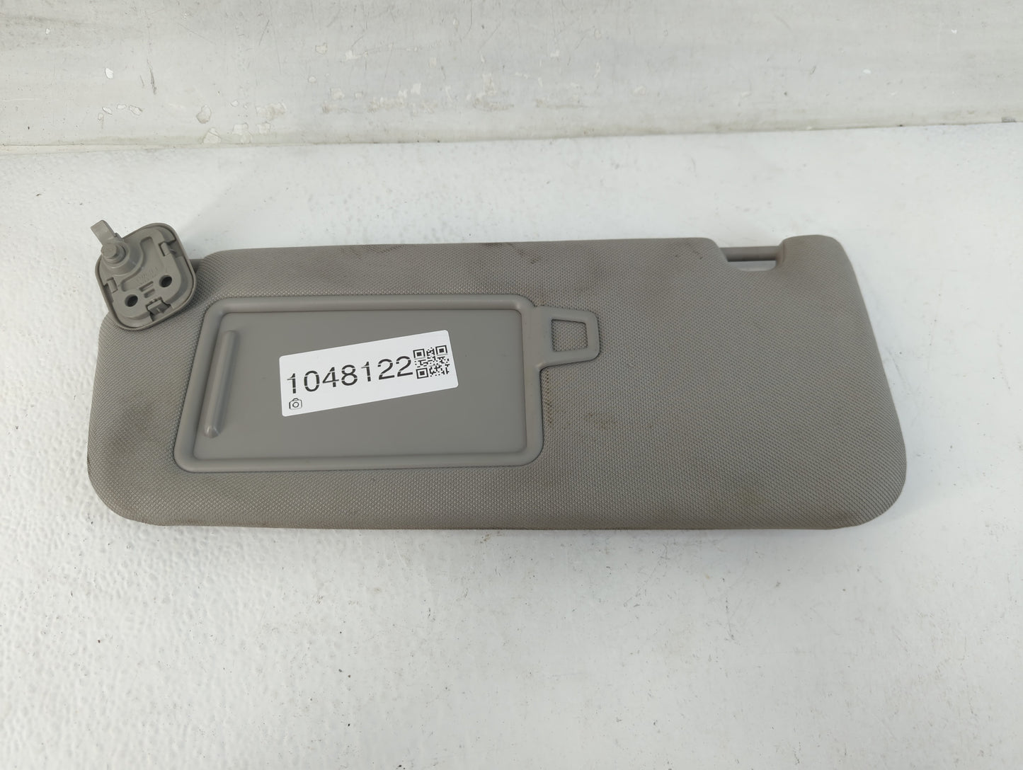 2019-2021 Hyundai Santa Fe Sun Visor Shade Replacement Passenger Right Mirror Fits Fits 2019 2020 2021 OEM Used Auto Parts -