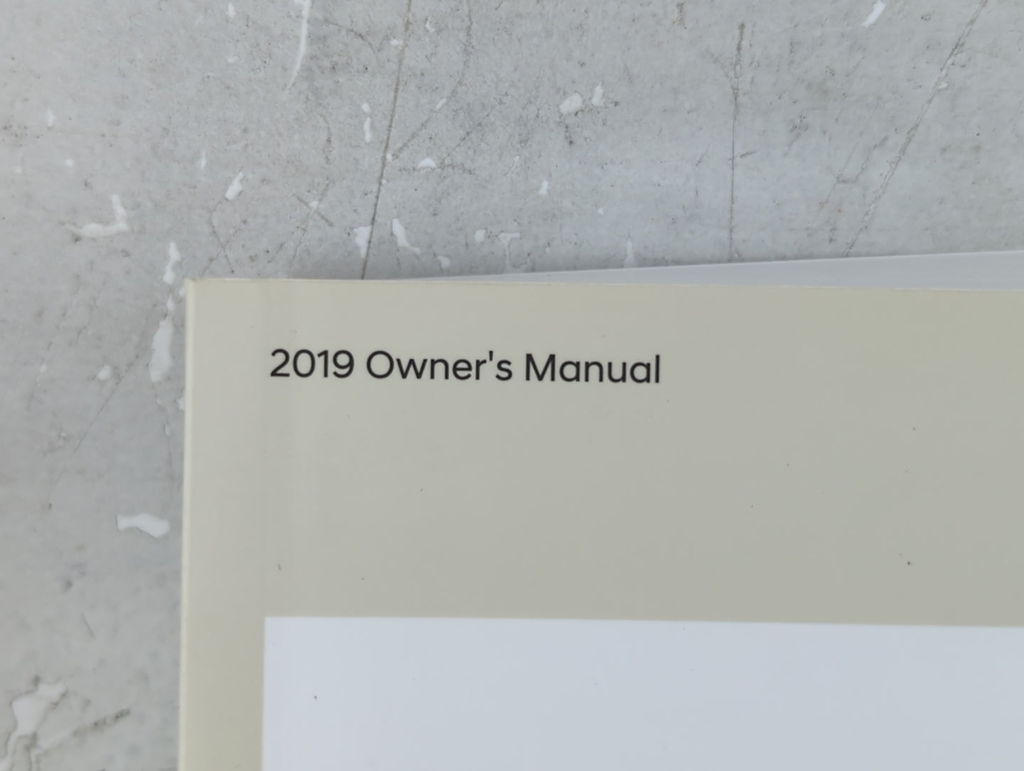 2019 Hyundai Santa Fe Owners Manual Book Guide P/N:KS2U-EU8DF OEM Used Auto Parts - Oemusedautoparts1.com