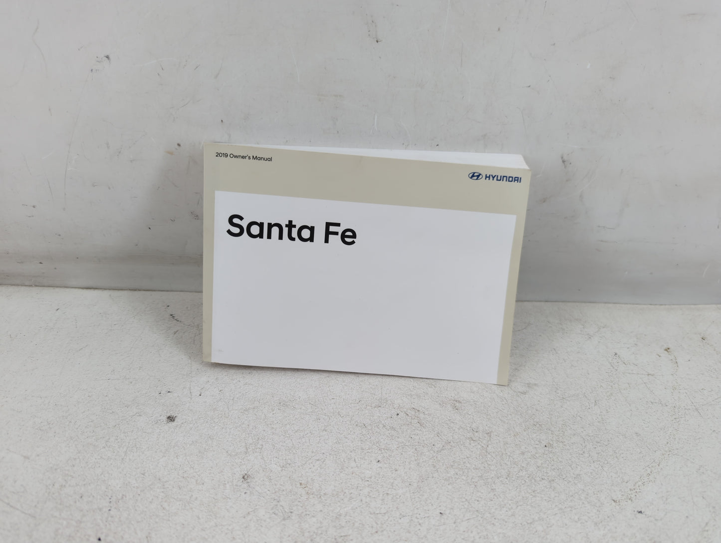 2019 Hyundai Santa Fe Owners Manual Book Guide P/N:KS2U-EU87B OEM Used Auto Parts - Oemusedautoparts1.com