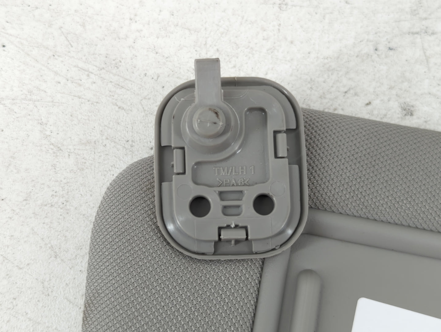 2019-2021 Hyundai Santa Fe Sun Visor Shade Replacement Driver Left Mirror Fits Fits 2019 2020 2021 OEM Used Auto Parts - Oem