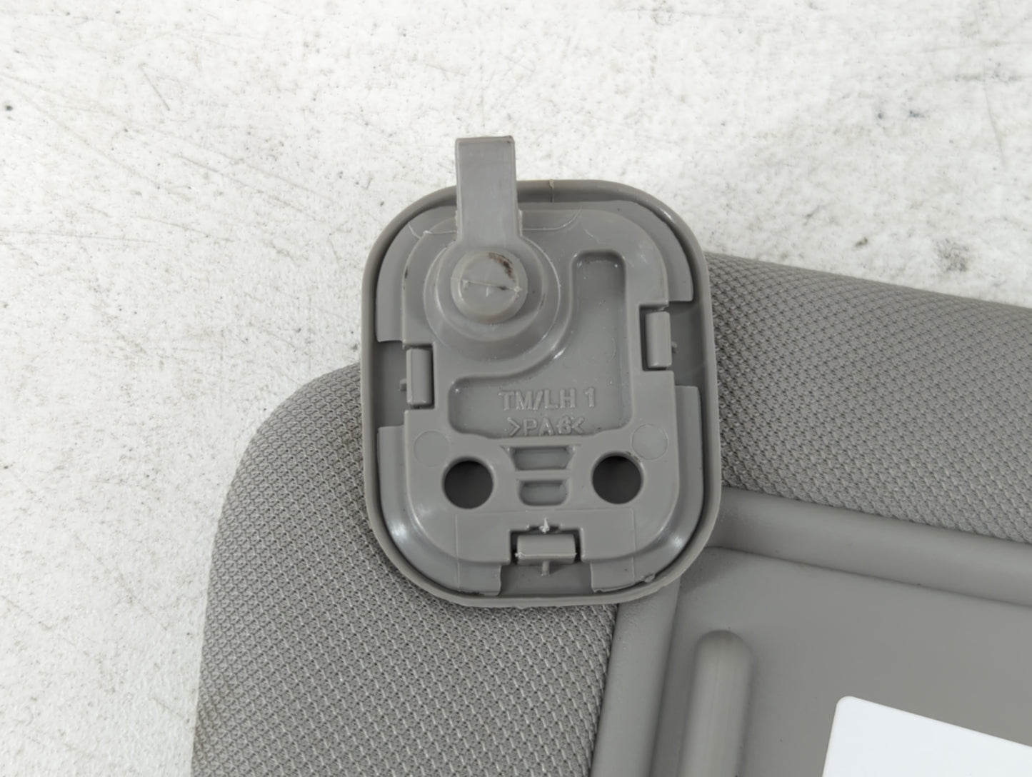 2019-2021 Hyundai Santa Fe Sun Visor Shade Replacement Driver Left Mirror Fits Fits 2019 2020 2021 OEM Used Auto Parts - Oem