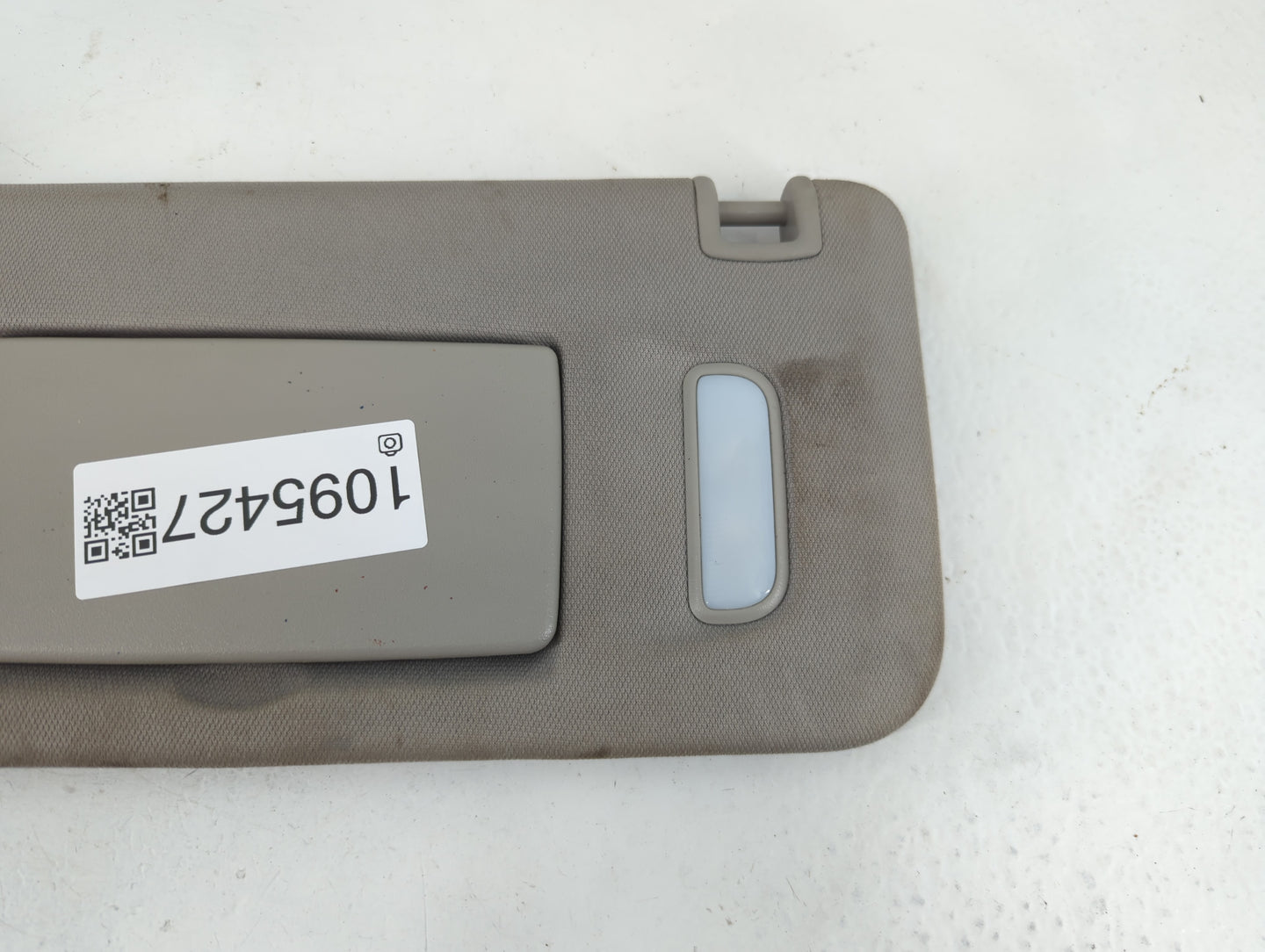 2019-2021 Hyundai Santa Fe Sun Visor Shade Replacement Driver Left Mirror Fits Fits 2019 2020 2021 OEM Used Auto Parts - Oem