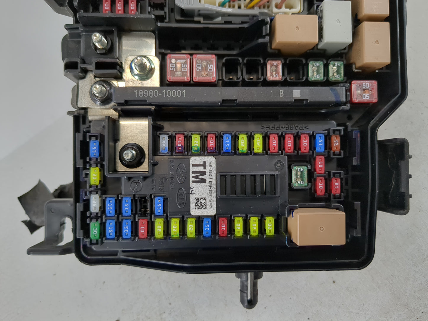 2019-2020 Hyundai Santa Fe Fusebox Fuse Box Panel Relay Module P/N:91956-S2021 Fits Fits 2019 2020 OEM Used Auto Parts - Oem