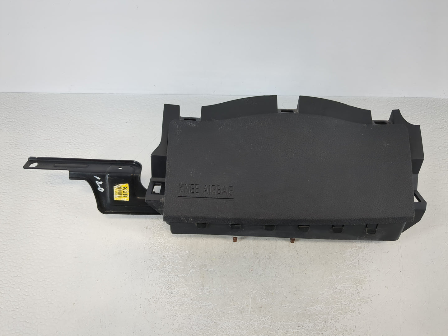 2013-2018 Hyundai Santa Fe Air Bag Passenger Right Dashboard OEM P/N:56970-B8000 Fits Fits 2013 2014 2015 2016 2017 2018 OEM