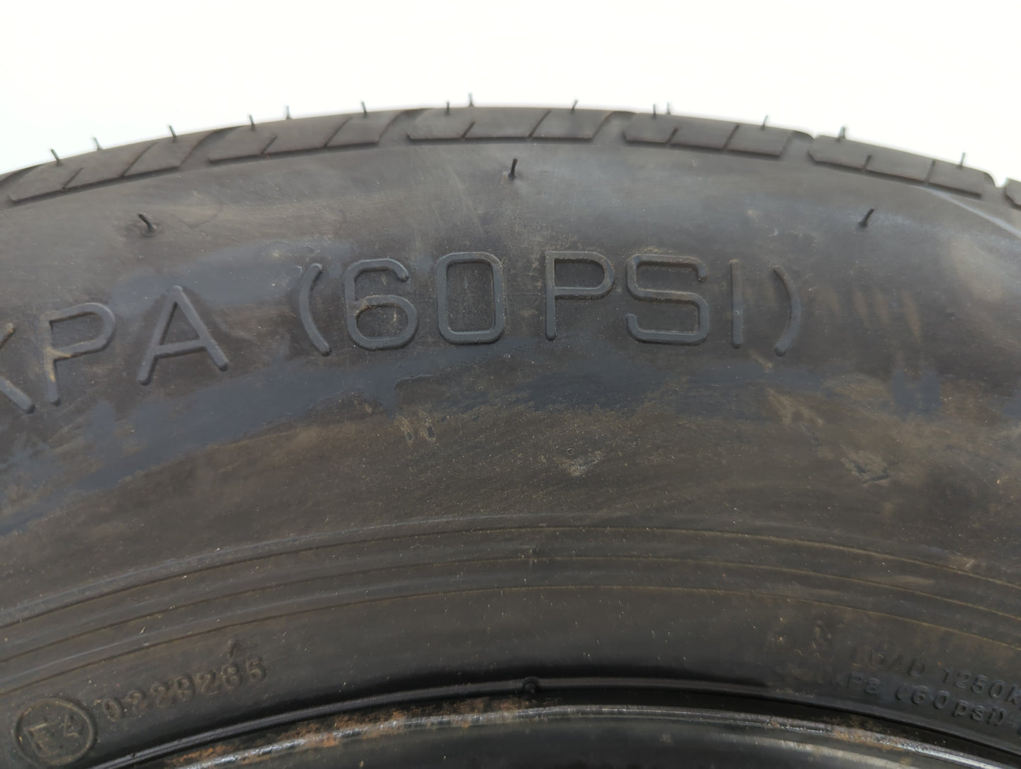 2007-2020 Hyundai Santa Fe Spare Donut Tire Wheel Rim Oem - Oemusedautoparts1.com