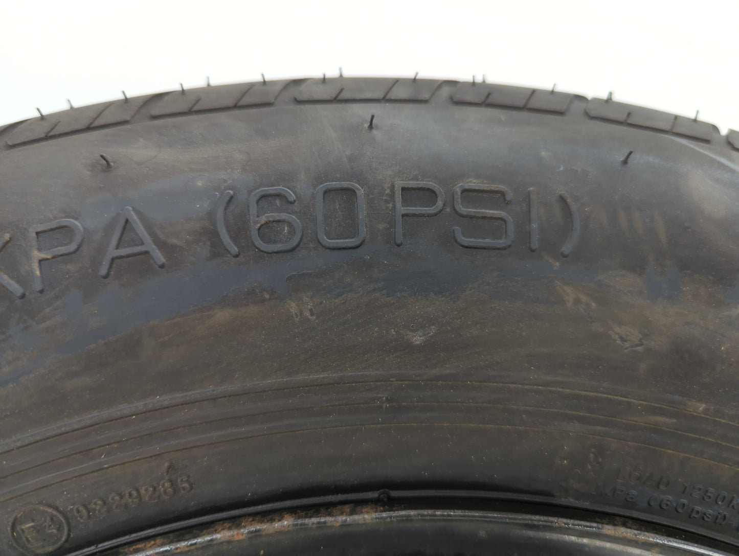 2007-2020 Hyundai Santa Fe Spare Donut Tire Wheel Rim Oem - Oemusedautoparts1.com