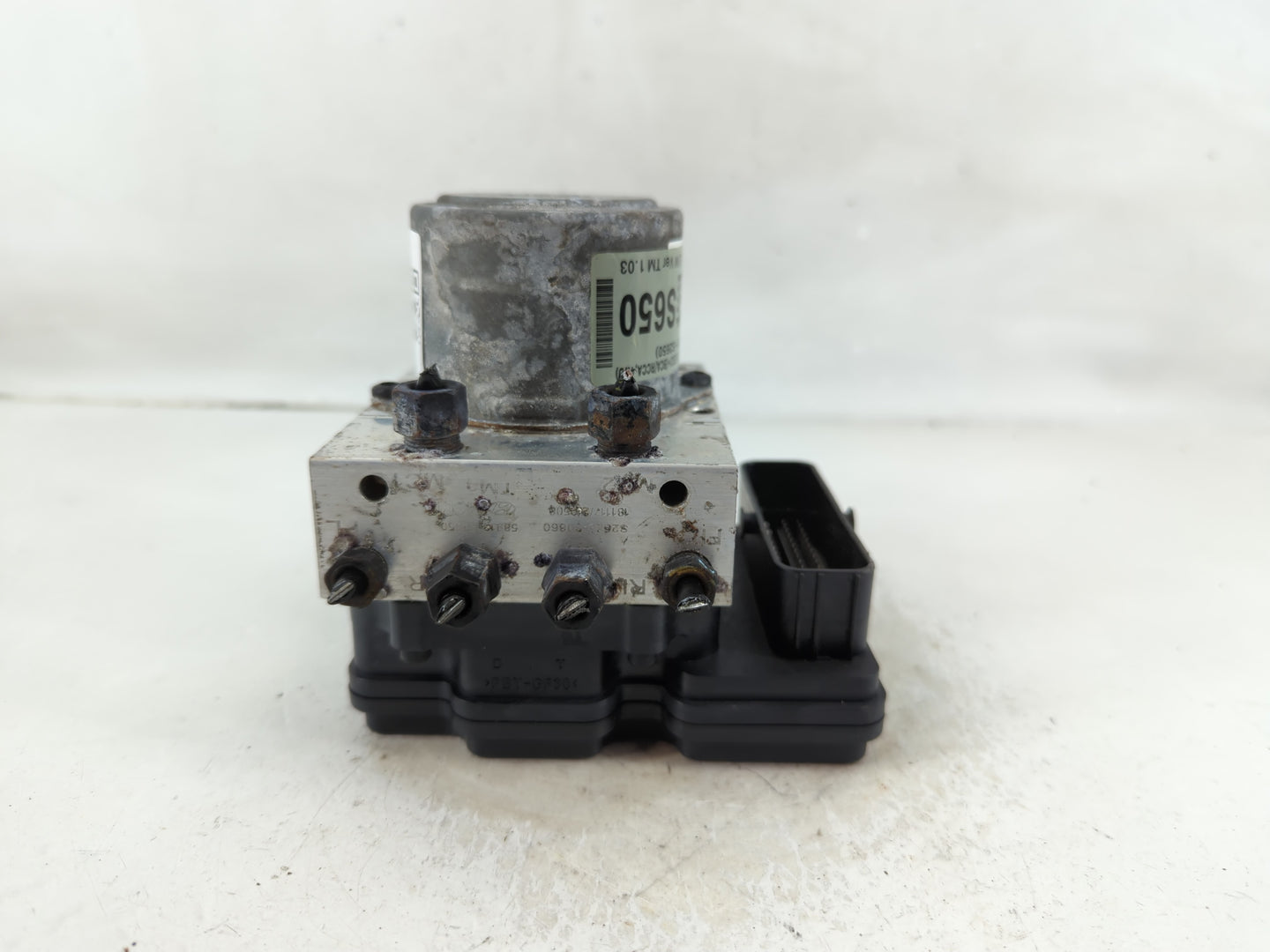 2019-2020 Hyundai Santa Fe ABS Pump Control Module Replacement P/N:58900-S2650 Fits Fits 2019 2020 OEM Used Auto Parts - Oem