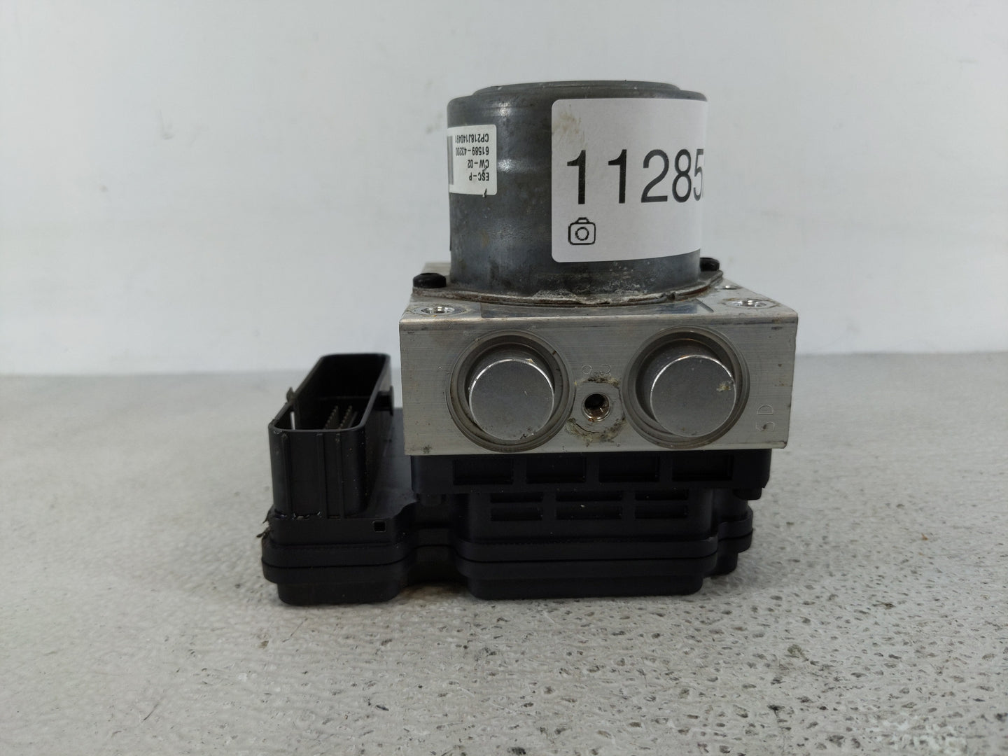 2019-2020 Hyundai Santa Fe ABS Pump Control Module Replacement P/N:58900-S2650 Fits Fits 2019 2020 OEM Used Auto Parts - Oem