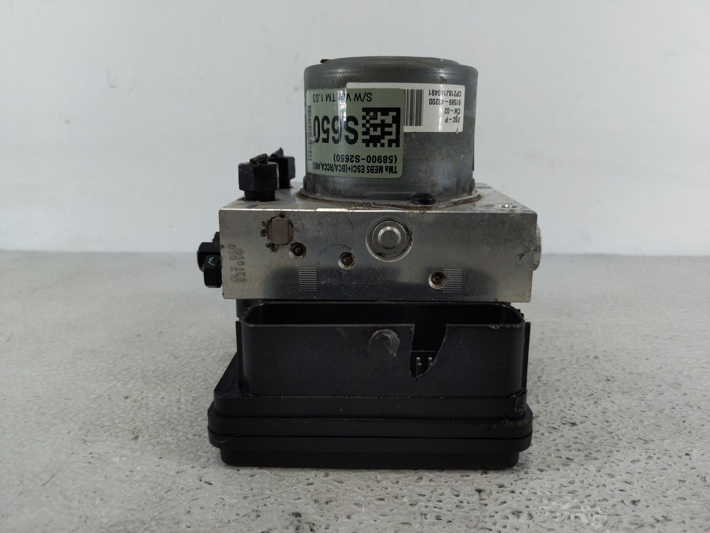 2019-2020 Hyundai Santa Fe ABS Pump Control Module Replacement P/N:58900-S2650 Fits Fits 2019 2020 OEM Used Auto Parts - Oem